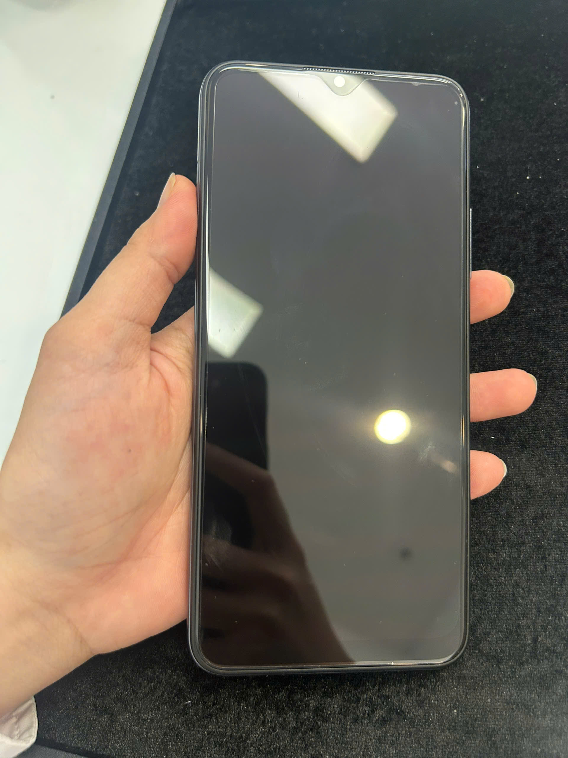 Điện thoại di động HTC Wildfire E3 lite (4GB/64GB) - Ghi (Grey) - 358949930071077 - HE3LIGI