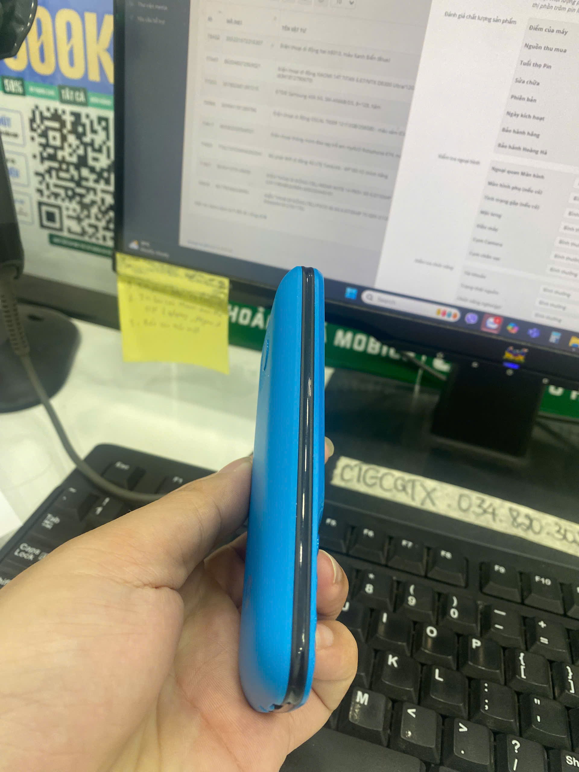 Điện thoại di động Itel it8010, màu Xanh Biển (Blue) - 355231572316307 - IT8010BLUE