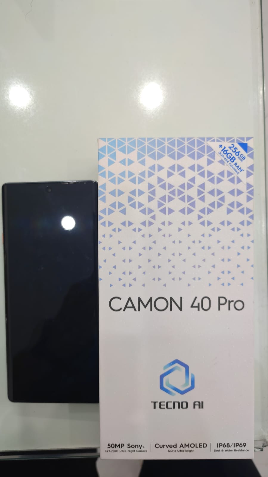 Điện thoại di động Tecno CM6 (Tecno Camon 40 Pro) 256+8, màu Trắng Băng Sơn