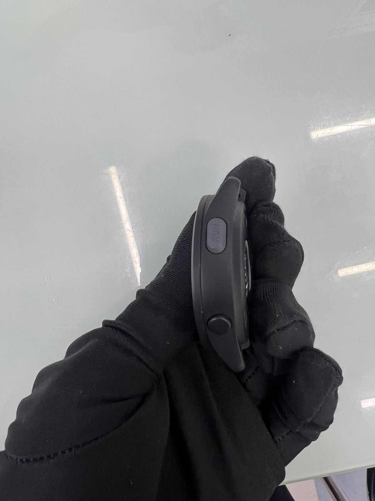 Đồng hồ thông minh chạy bộ Garmin Forerunner 165 Music, GPS, WiFi, Đen/Slate, SEA/KOR_010-02863-B0 - 89V169606 - GM02863B0