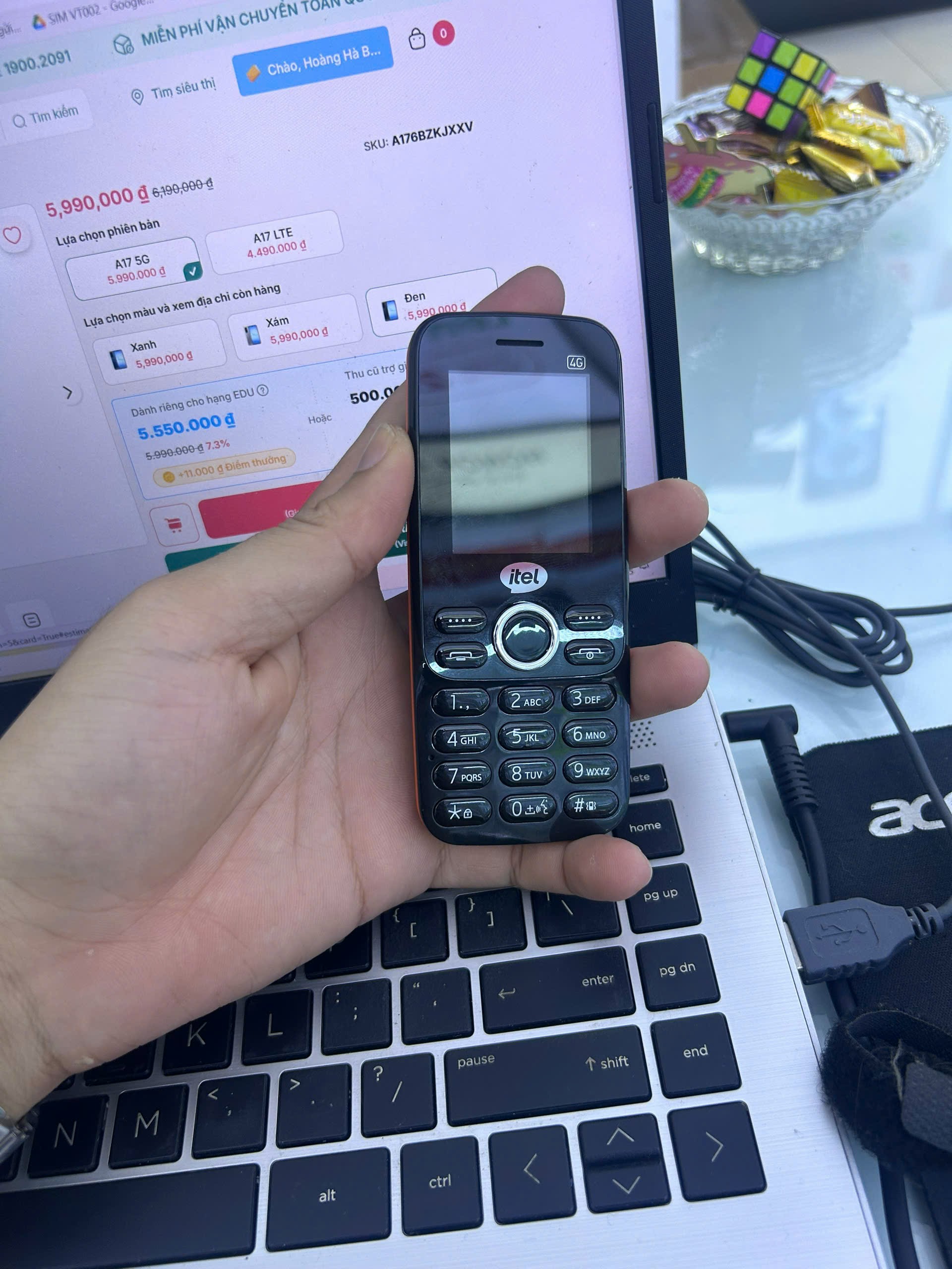 Điện thoại di động Itel it8010, màu Đen (Black) - 355231571760380 - IT8010BLACK