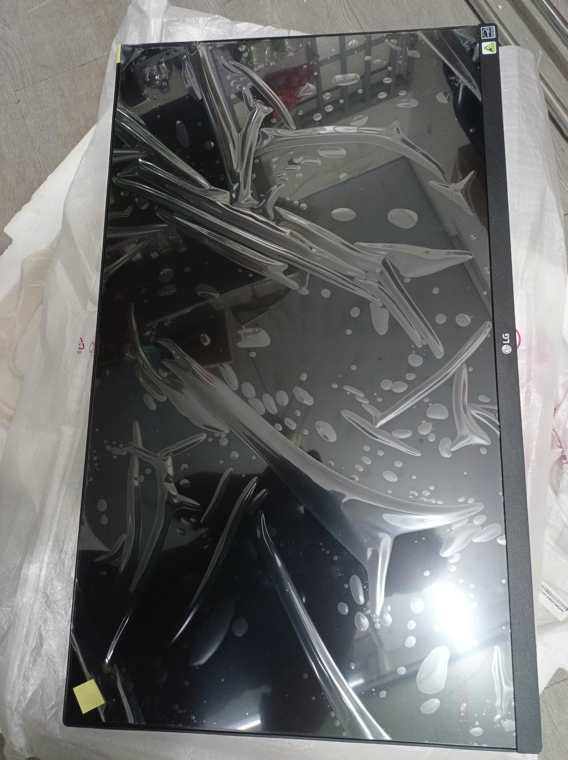 Màn hình LG 27UP850N-W (27"/UHD/IPS/60Hz) TBH