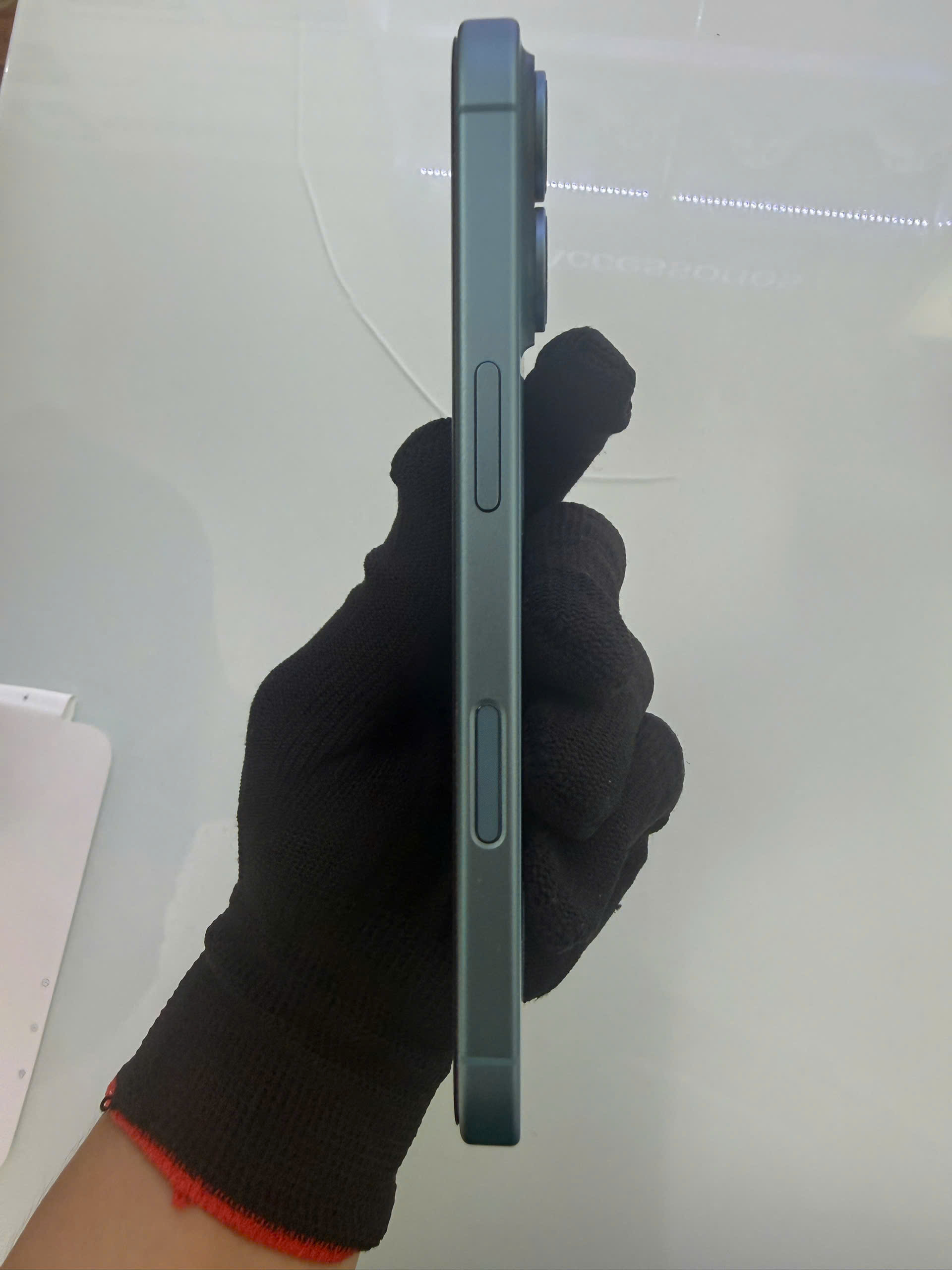 ĐTDĐ Apple iPhone 16 256GB Teal_MYEJ3VN/A - SFWKVNYXLX7 - MYEJ3VN