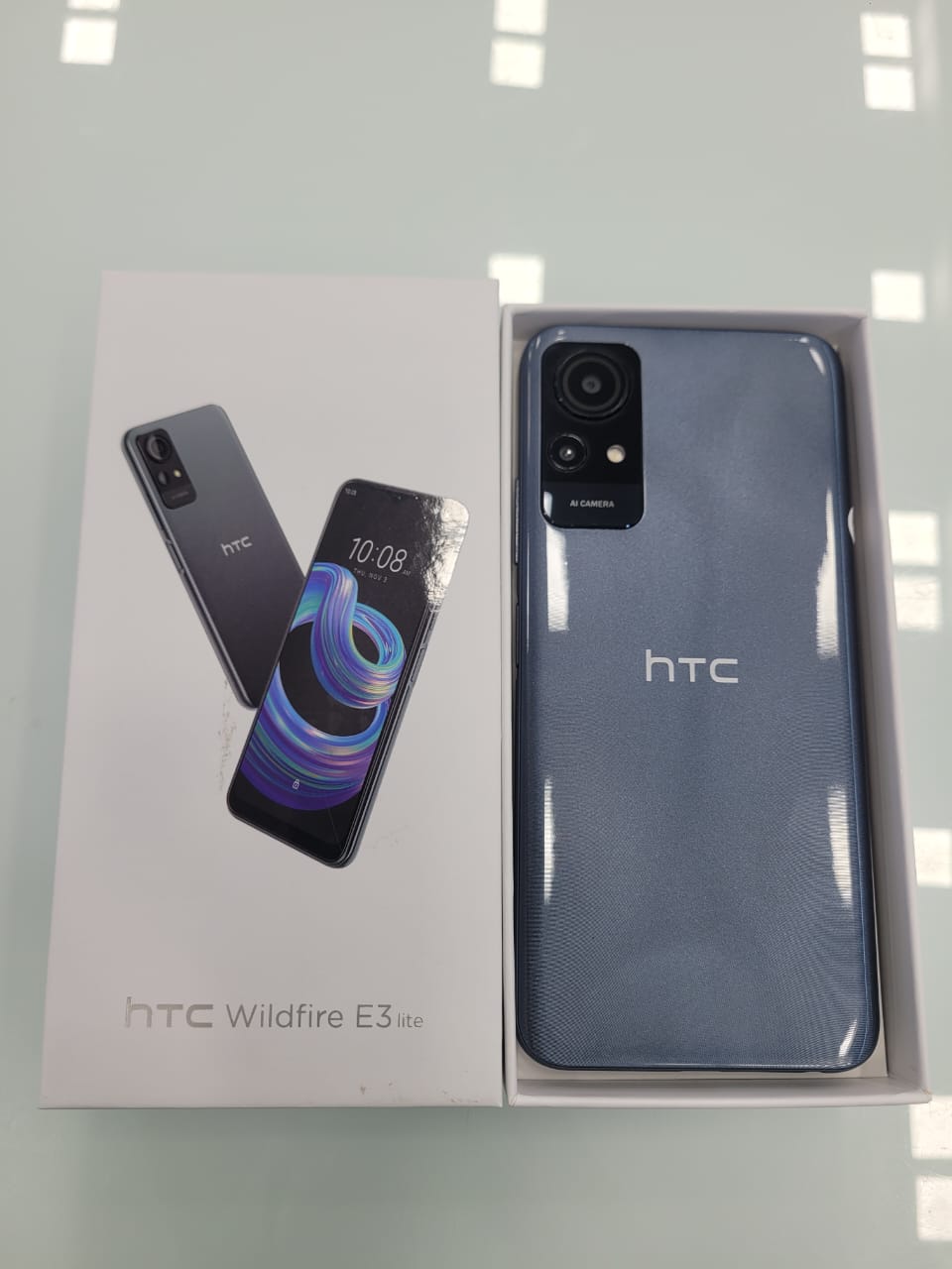 Điện thoại di động HTC Wildfire E3 lite (4GB/64GB) - Ghi (Grey) 