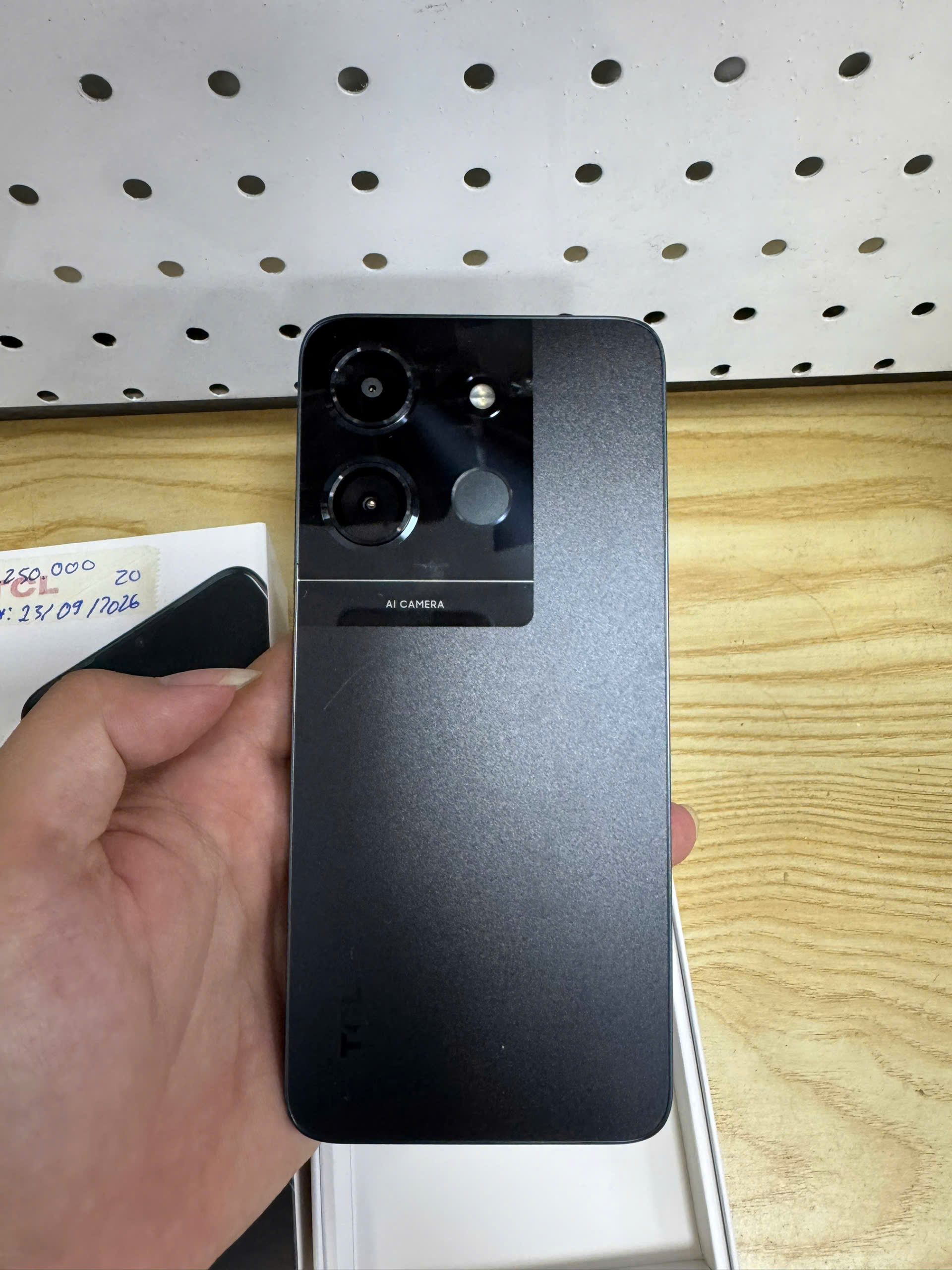 Điện thoại di động TCL 503 T442M (3+64GB) Space Gray