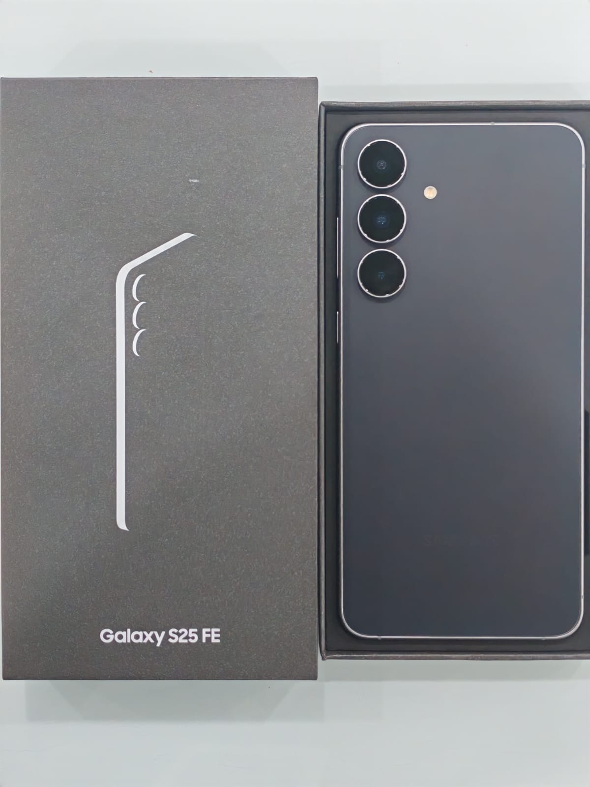 ĐTDĐ Samsung S25 FE, SM-S731B/DS,8+128, Đen