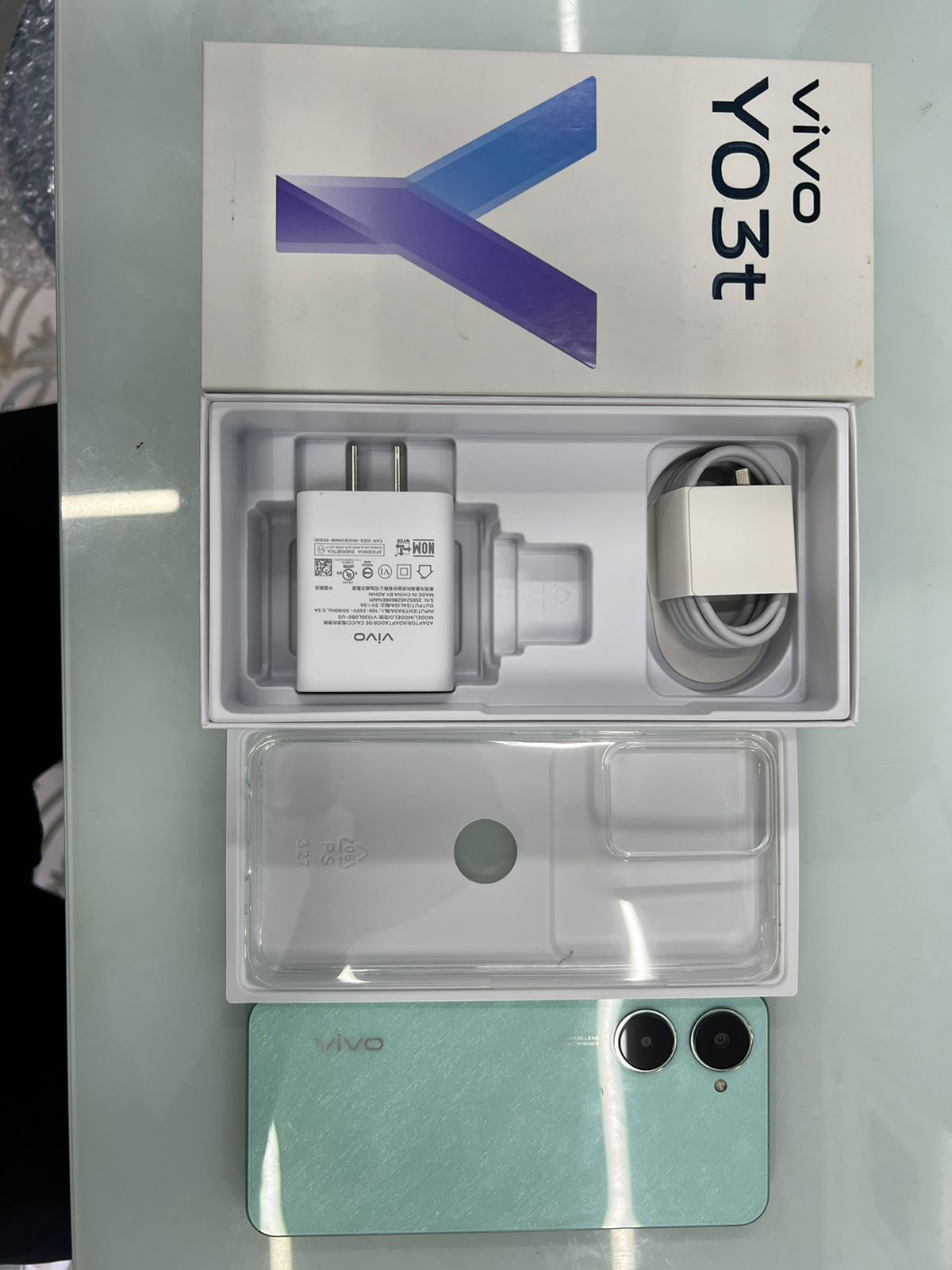 Điện thoại di động Vivo V2344 - Y03t (4+64GB) cũ