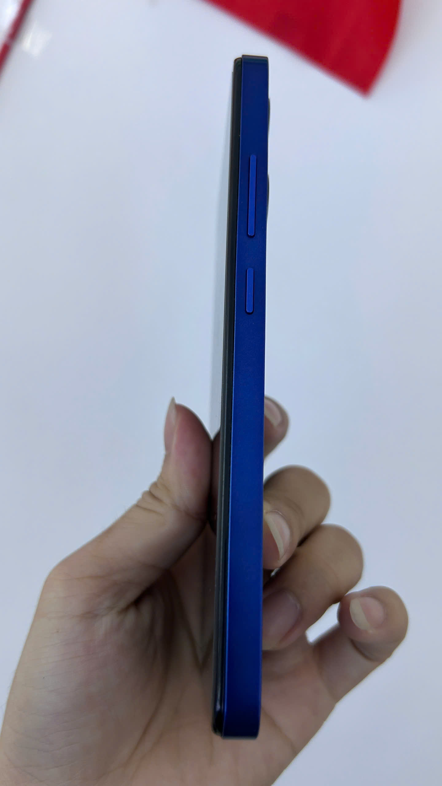 Điện thoại di động TCL 503 T442M (3+64GB) Mid-night Blue