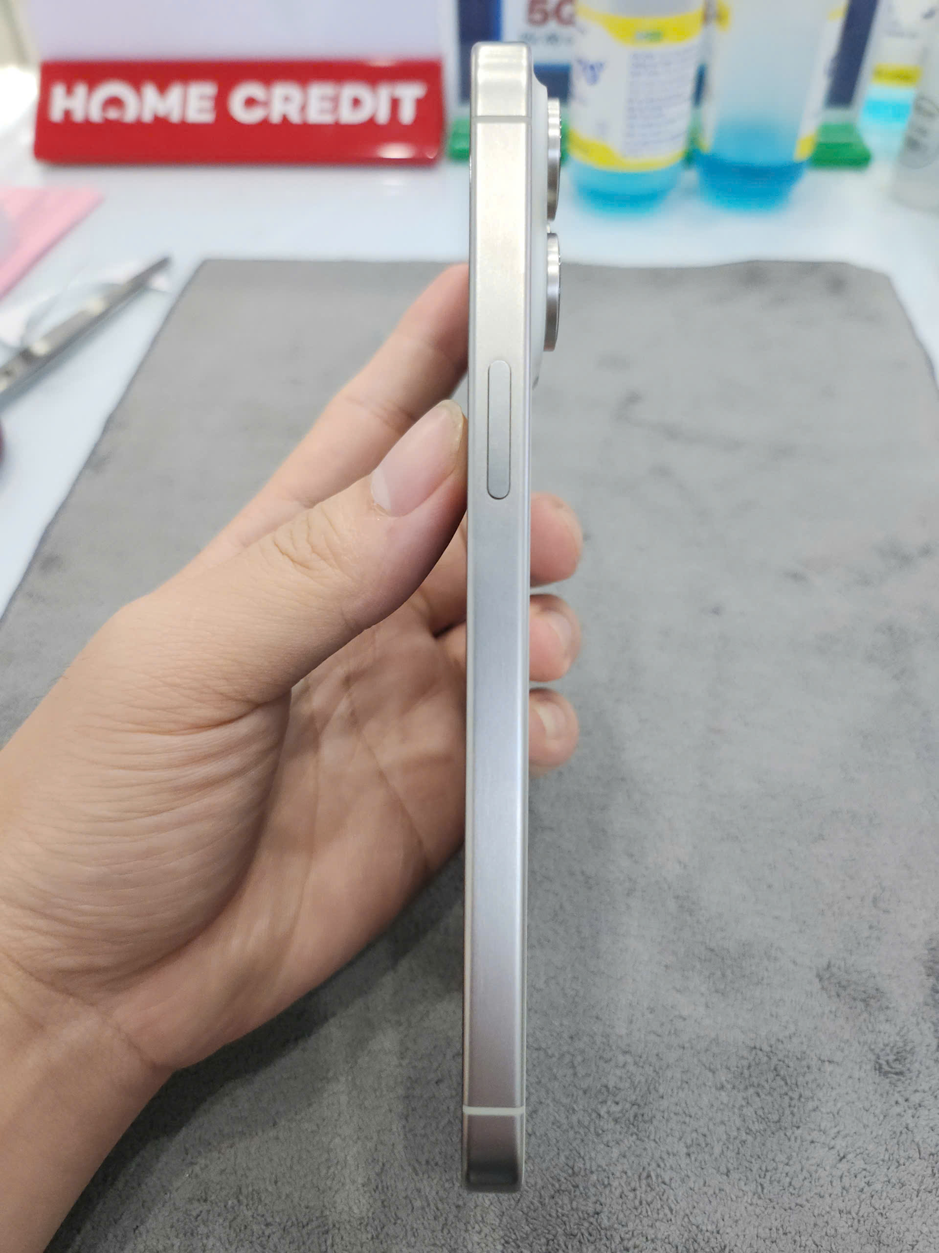 ĐTDĐ Apple iPhone 15 Pro Max 256GB White Titanium - Qua Sử Dụng