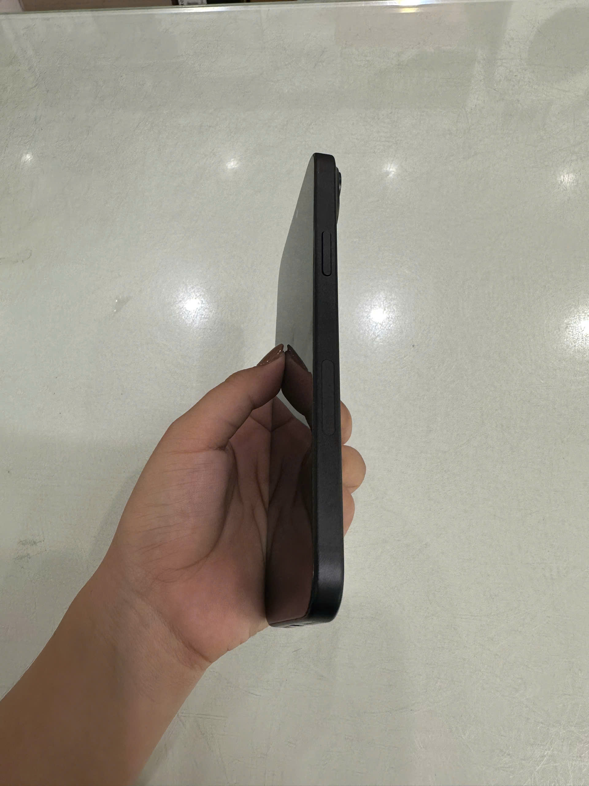 ĐTDĐ Apple iPhone 15 Plus 128GB Black - Cũ - 357425553998954 - IP15PLC128B