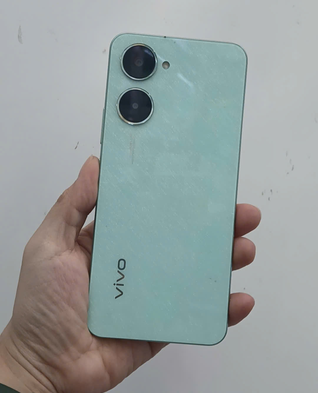 Điện thoại di động Vivo V2344 - Y03t (4+64GB) Xanh -  Cũ