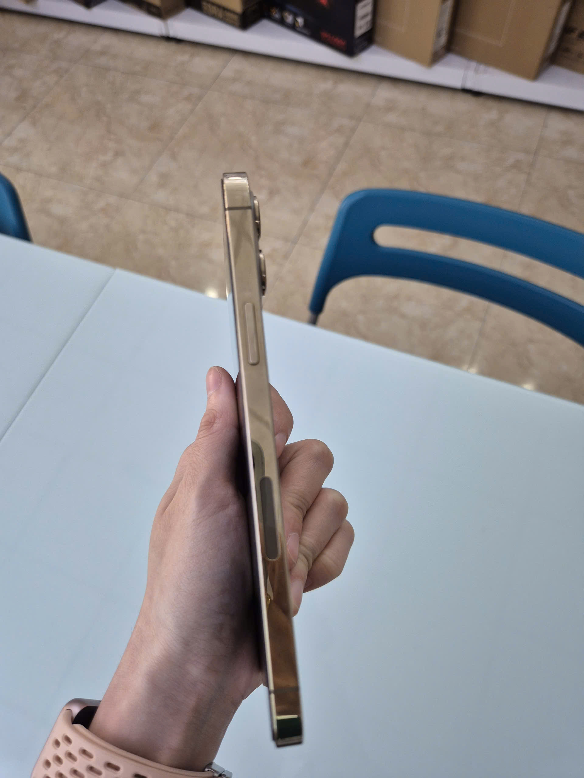 ĐTDĐ Apple iPhone 12 Pro Max 256GB - Cũ