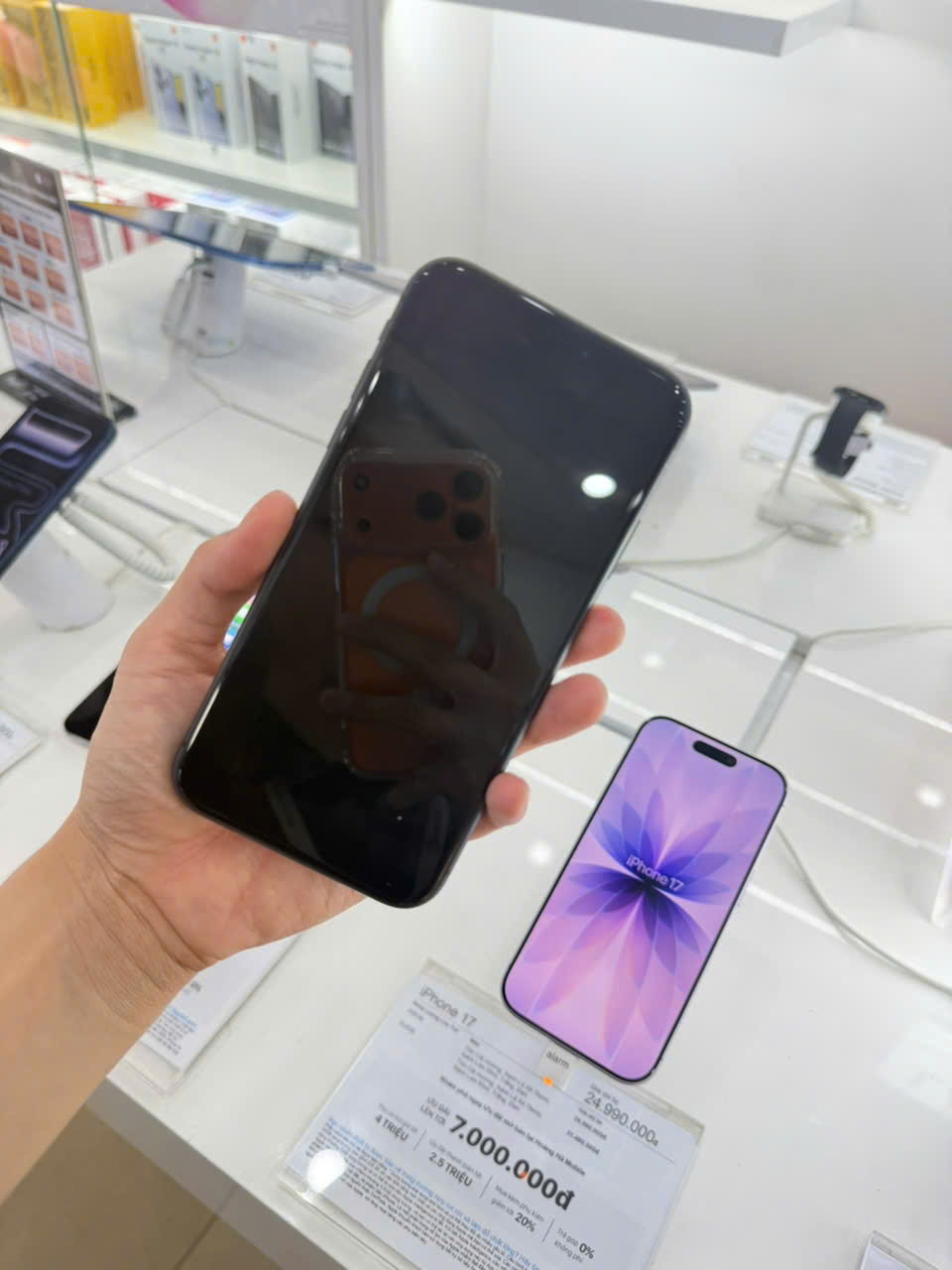 Iphone 11 64GB Cũ - Black - 352894113243307 - IC1164BS