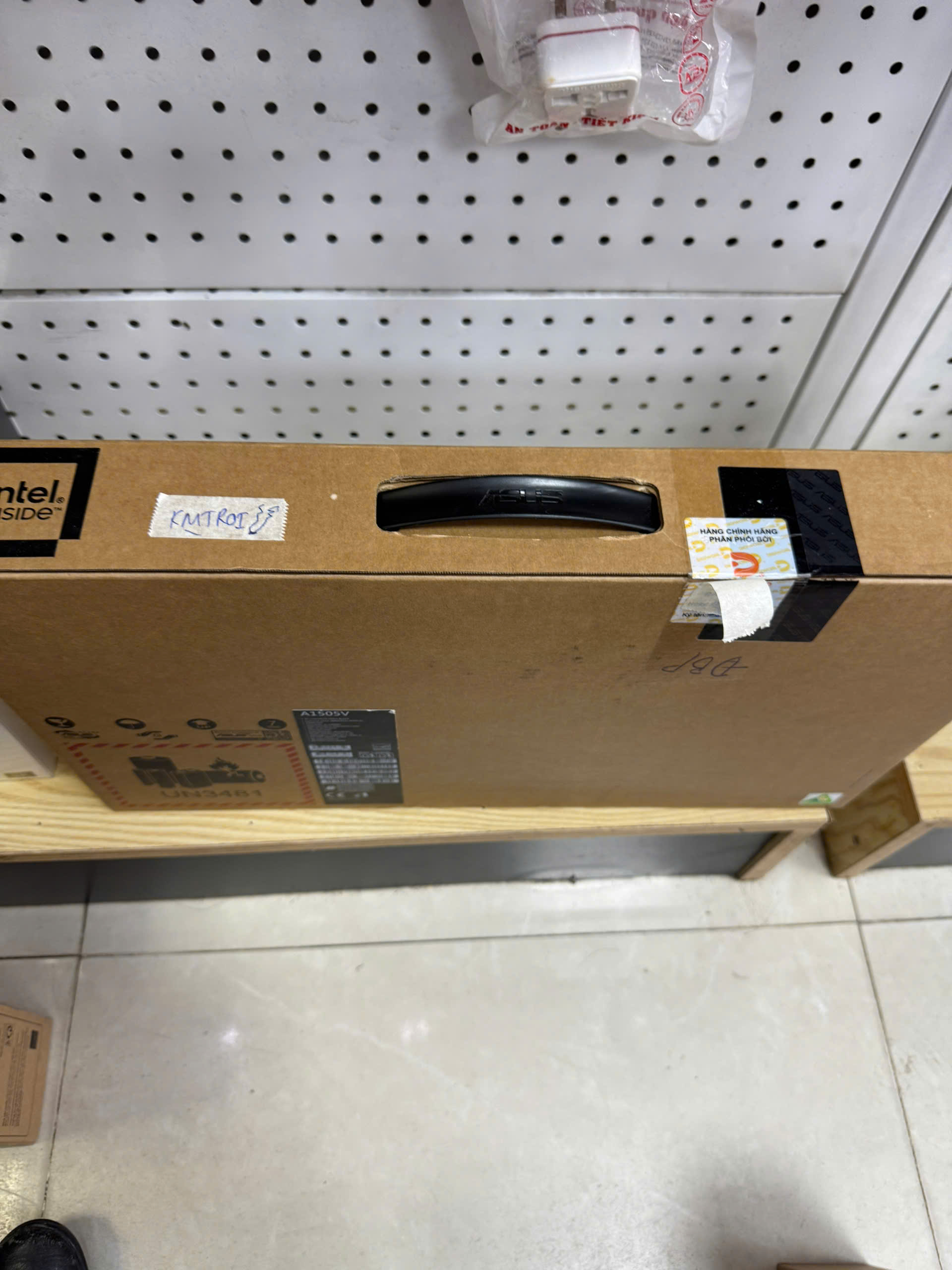 MÁY TÍNH XÁCH TAY (NB) ASUS A1505V I5-13500H/16GD4/512GB-SSD/15.6-2.8K/OLED/FP/WiFi6E/BT5/3C50W Hr/W11SL