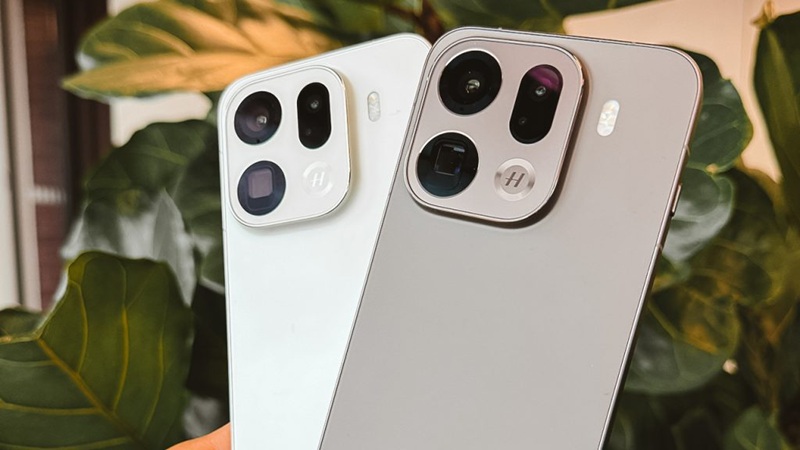 Sức mạnh nhiếp ảnh từ bộ ba camera 50MP. Sức mạnh nhiếp ảnh từ bộ ba camera 50MP.