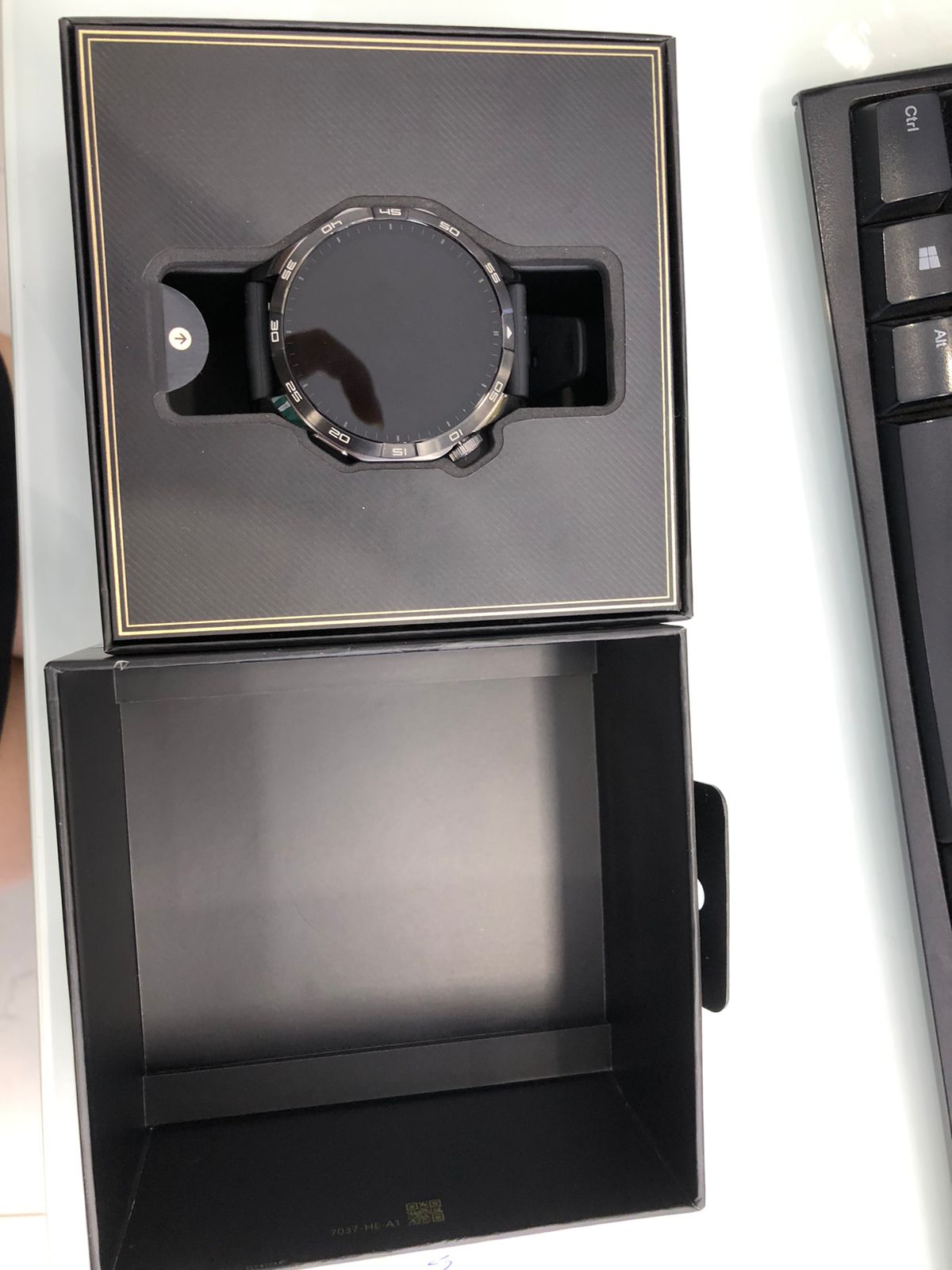 Đồng hồ thông minh HUAWEI WATCH GT4 46mm (PNX-B19)/Dây Fluoroelastomer ADU/ĐEN-TN(6942103104930_DM) - 2GPTQ23821006986 - PNXB19D