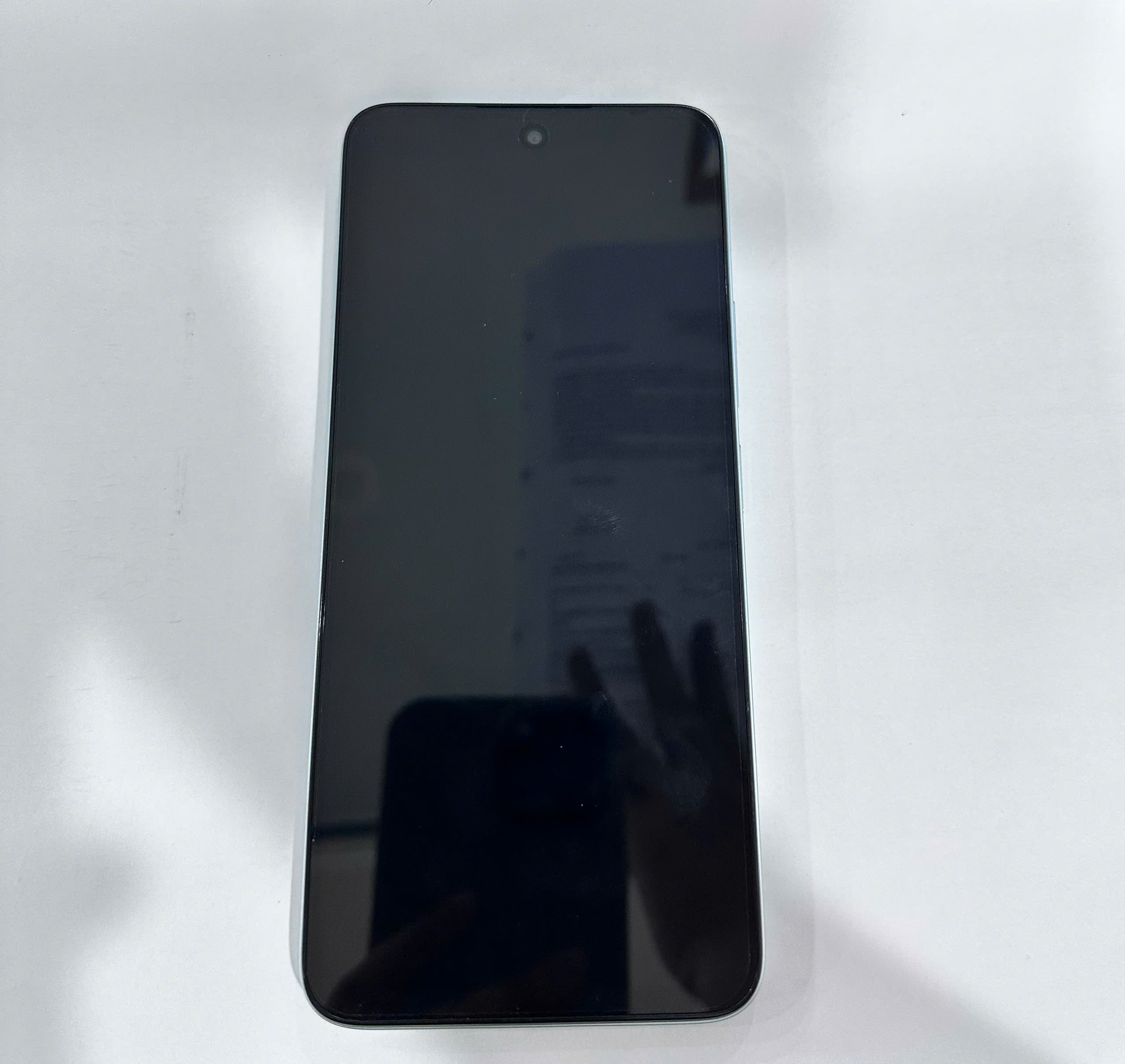 Điện thoại di động Redmi 13 Ocean Blue 6GB RAM 128GB ROM (2404ARN45A)_MZB0H7TEU - TBH - 231A CẦN THƠ