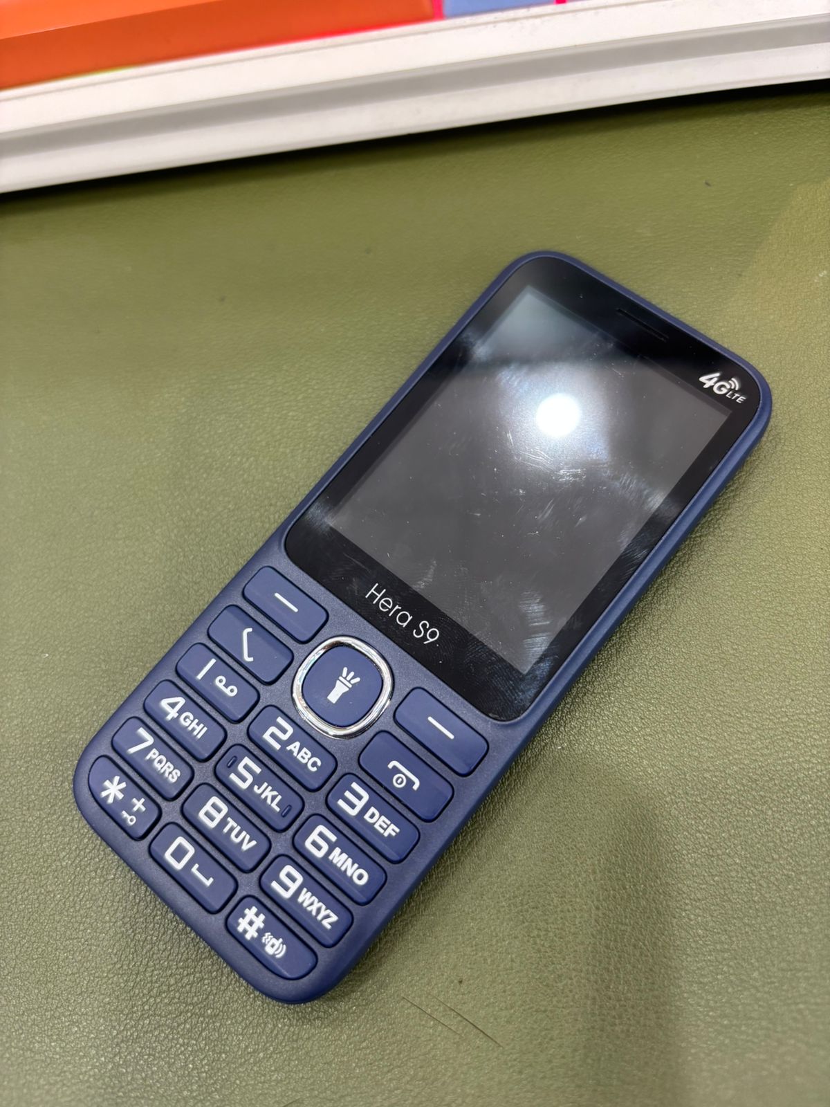 Điện thoại Xphone Model Hera S9 màu Xanh dương (Blue) hàng TBH