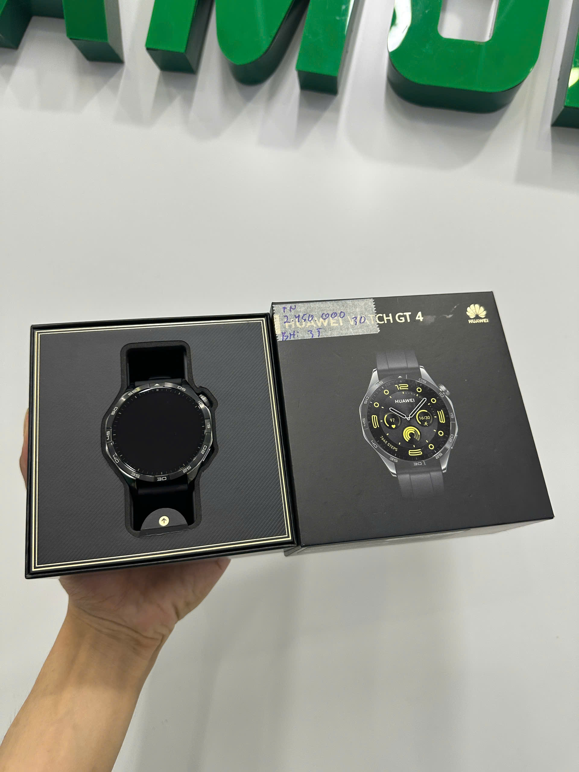 Đồng hồ thông minh HUAWEI WATCH GT4 46mm (PNX-B19)/Dây Fluoroelastomer ADU/ĐEN-TN(6942103104930_DM) 