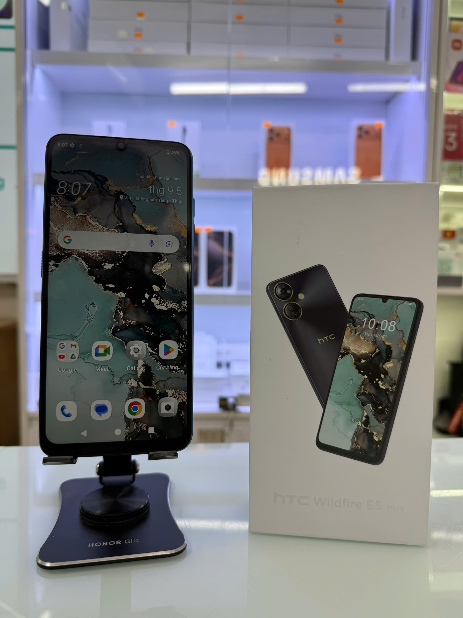 Điện thoại di động thương hiệu HTC Model Wildfire E5 Plus màu Xanh (Blue) - 350594130121575 - HE5PLXN