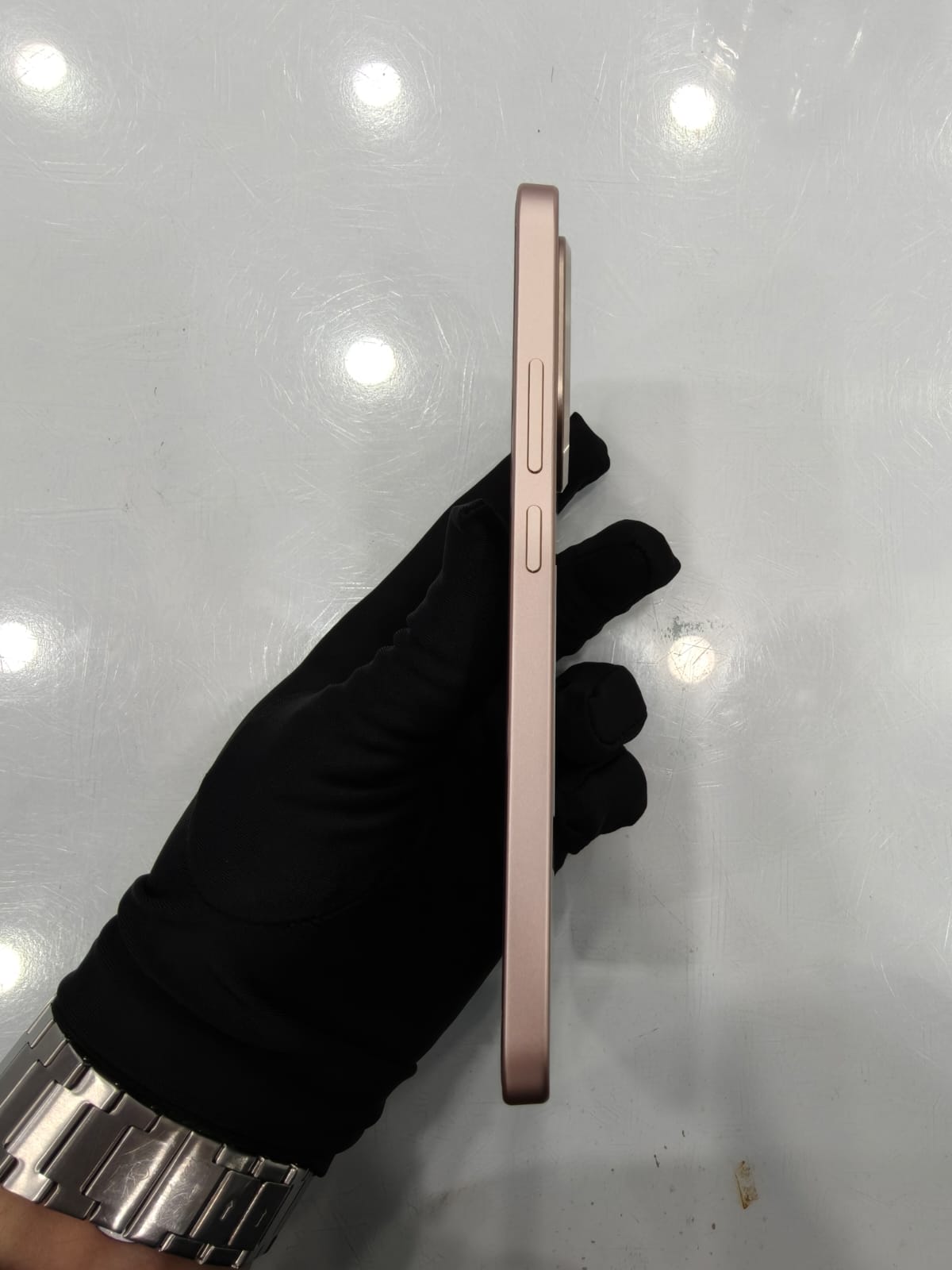 ĐIỆN THOẠI DI ĐỘNG (TEL) XIAOMI 15T 6.83"/MTK D8400 Ultra/12G/512G/50+50+12MP/32MP/5500mAh (25069PTEBG)/VÀNG (6932554451400)