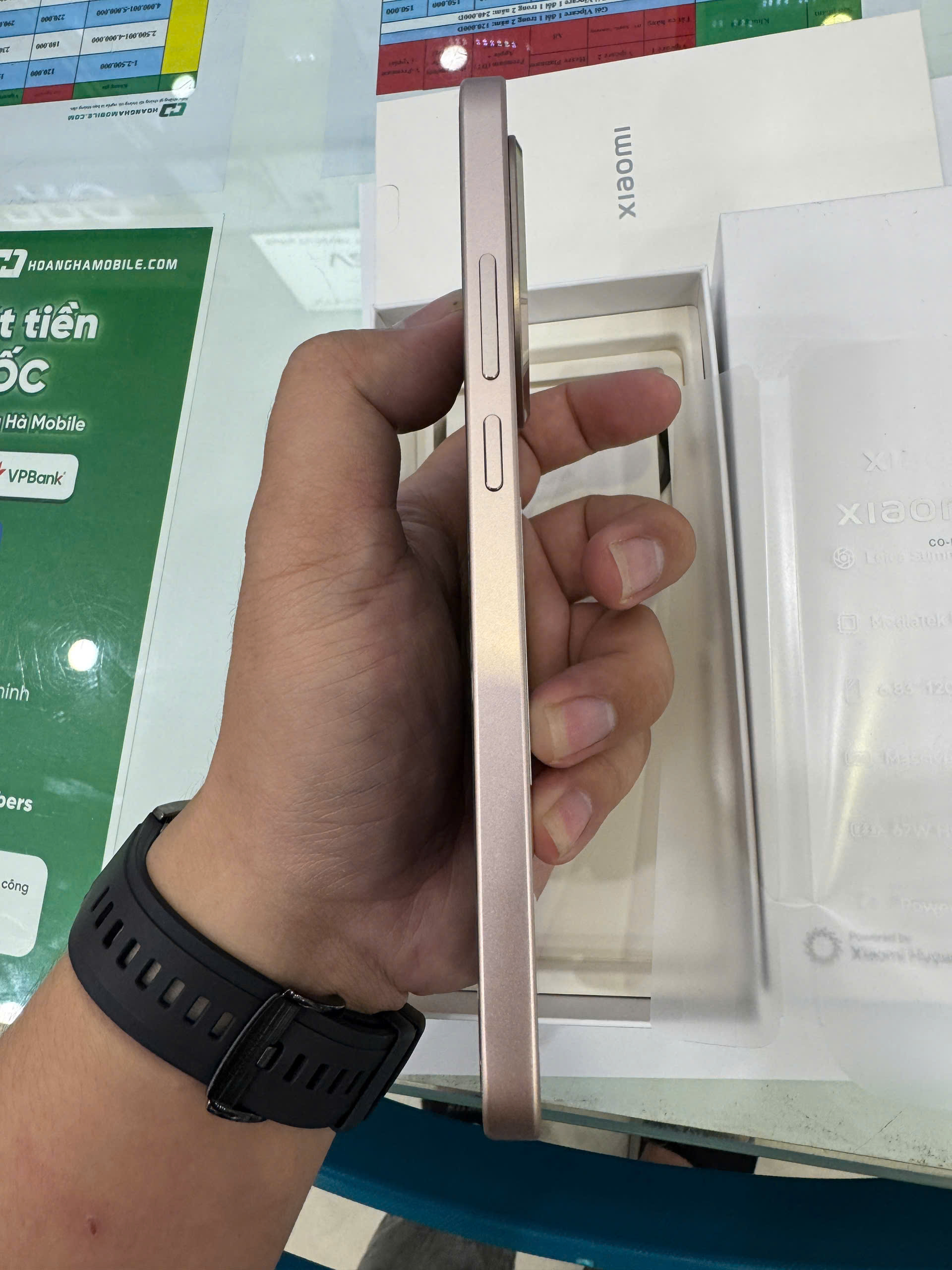 ĐIỆN THOẠI DI ĐỘNG (TEL) XIAOMI 15T 6.83"/MTK D8400 Ultra/12G/512G/50+50+12MP/32MP/5500mAh (25069PTEBG)/VÀNG (6932554451400) - 8