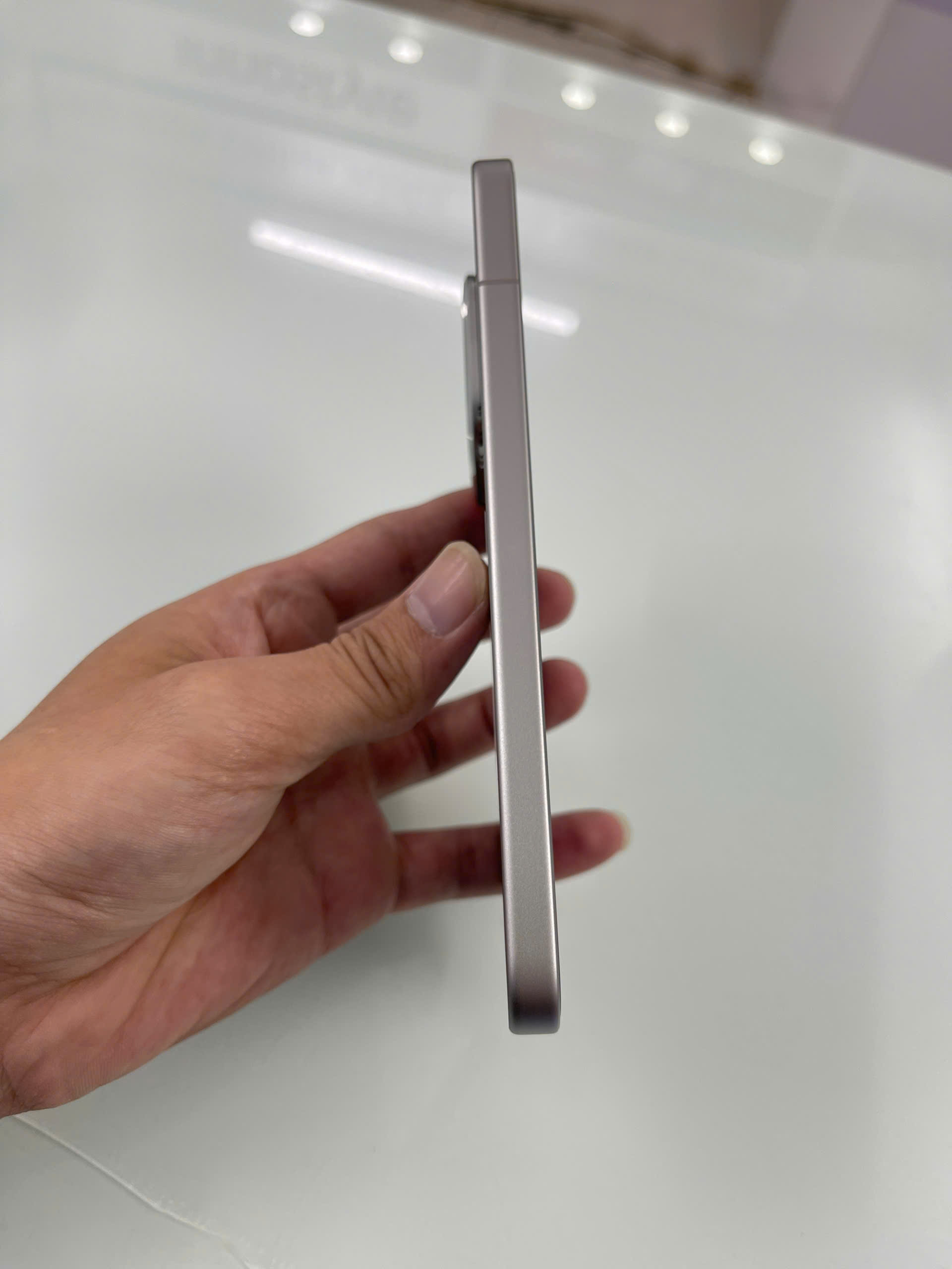 ĐIỆN THOẠI DI ĐỘNG (TEL) XIAOMI 15T PRO 6.83"/MTK D9400+/12G/512G/50+50+12MP/32MP/5500mAh (2506BPN68G)/XÁM (6932554447427) - 864