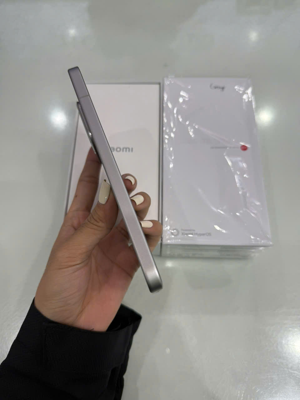 ĐIỆN THOẠI DI ĐỘNG (TEL) XIAOMI 15T PRO 6.83"/MTK D9400+/12G/512G/50+50+12MP/32MP/5500mAh (2506BPN68G)/XÁM (6932554447427) - 864