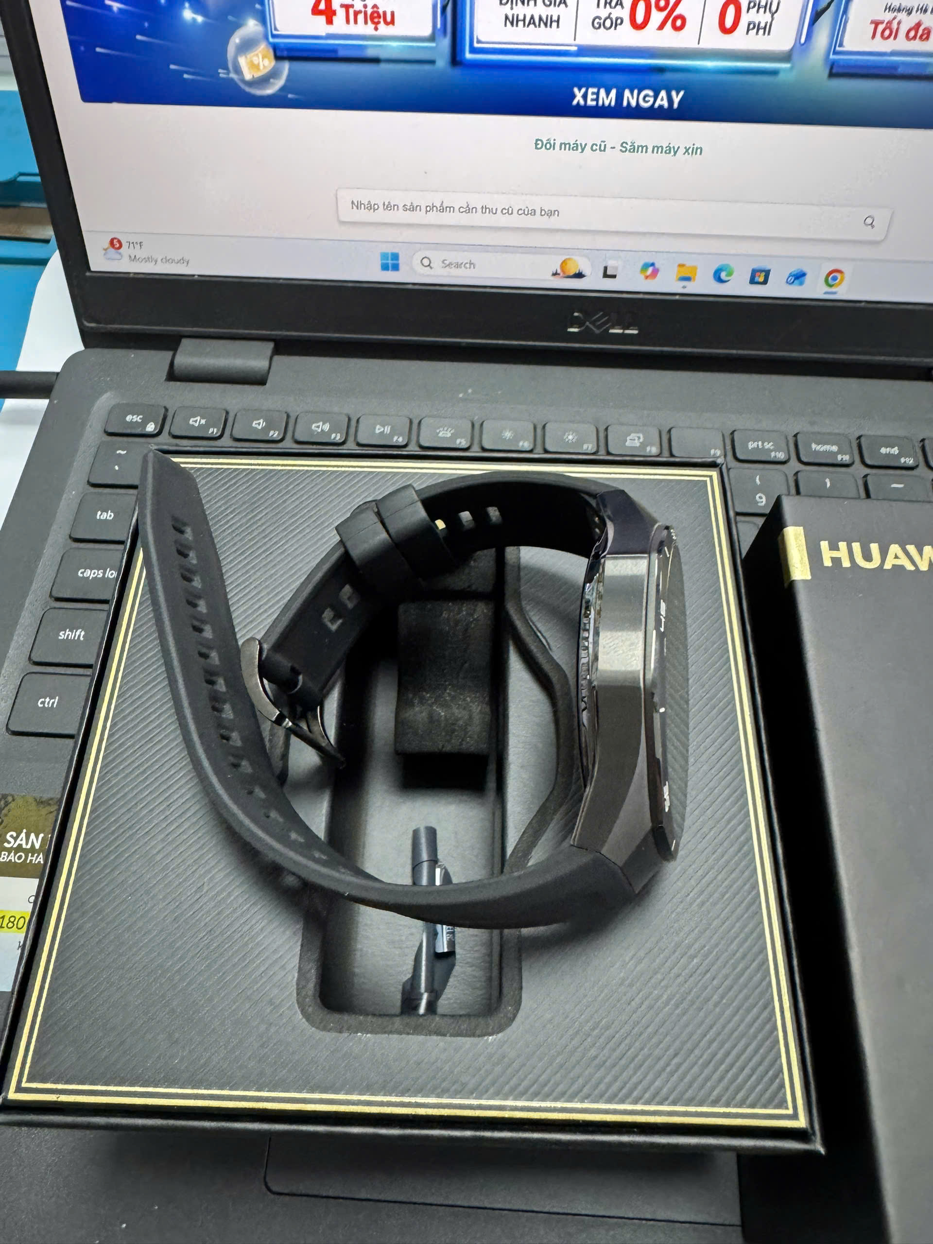 Đồng hồ thông minh HUAWEI VLI-B29 GT5 Pro 46mm/DÂY Fluoroelastomer/ADU ĐEN_DEMO(6942103130953_DM)