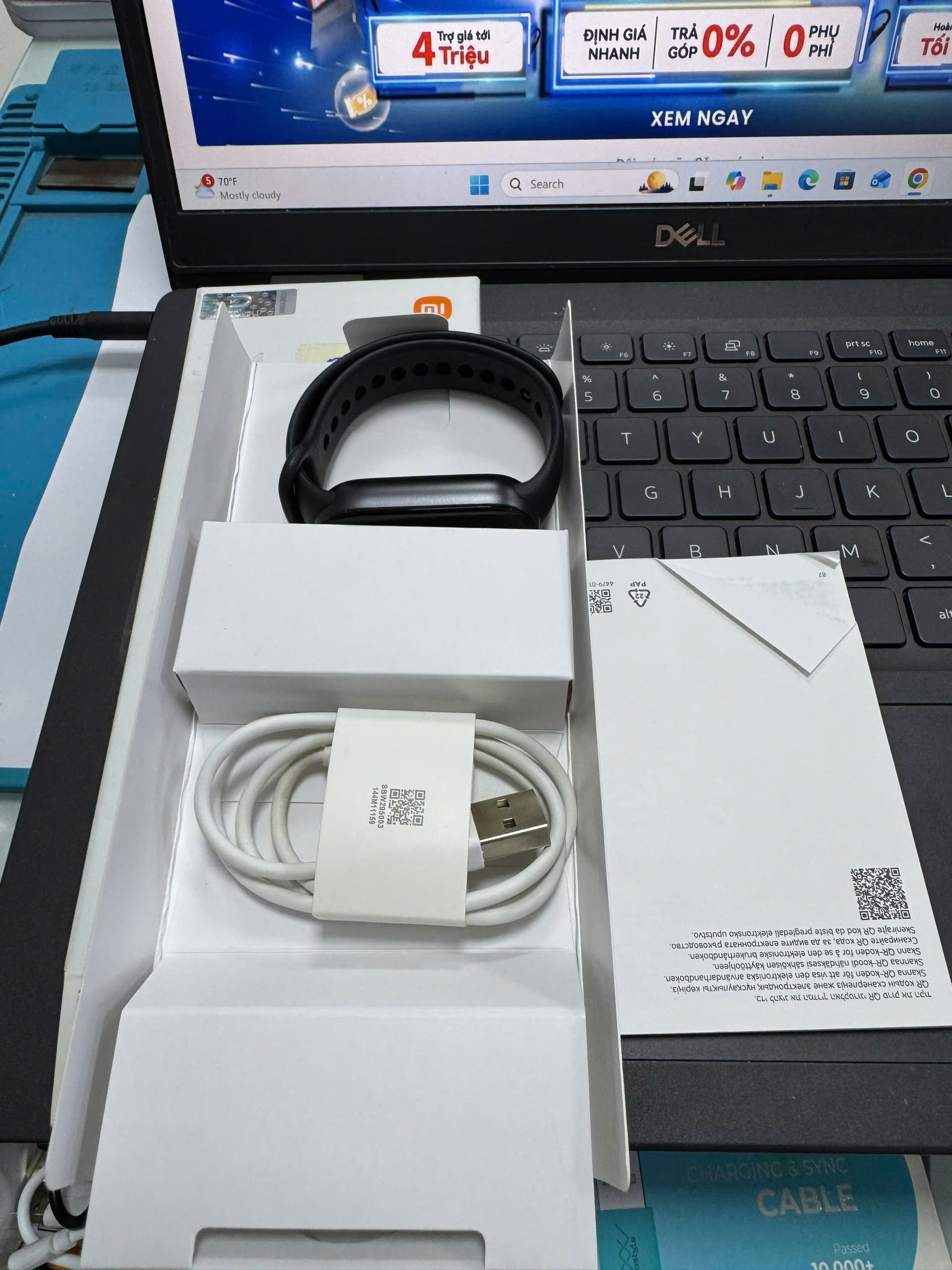 VÒNG ĐEO TAY THÔNG MINH (BAND) Xiaomi Smart Band 9 