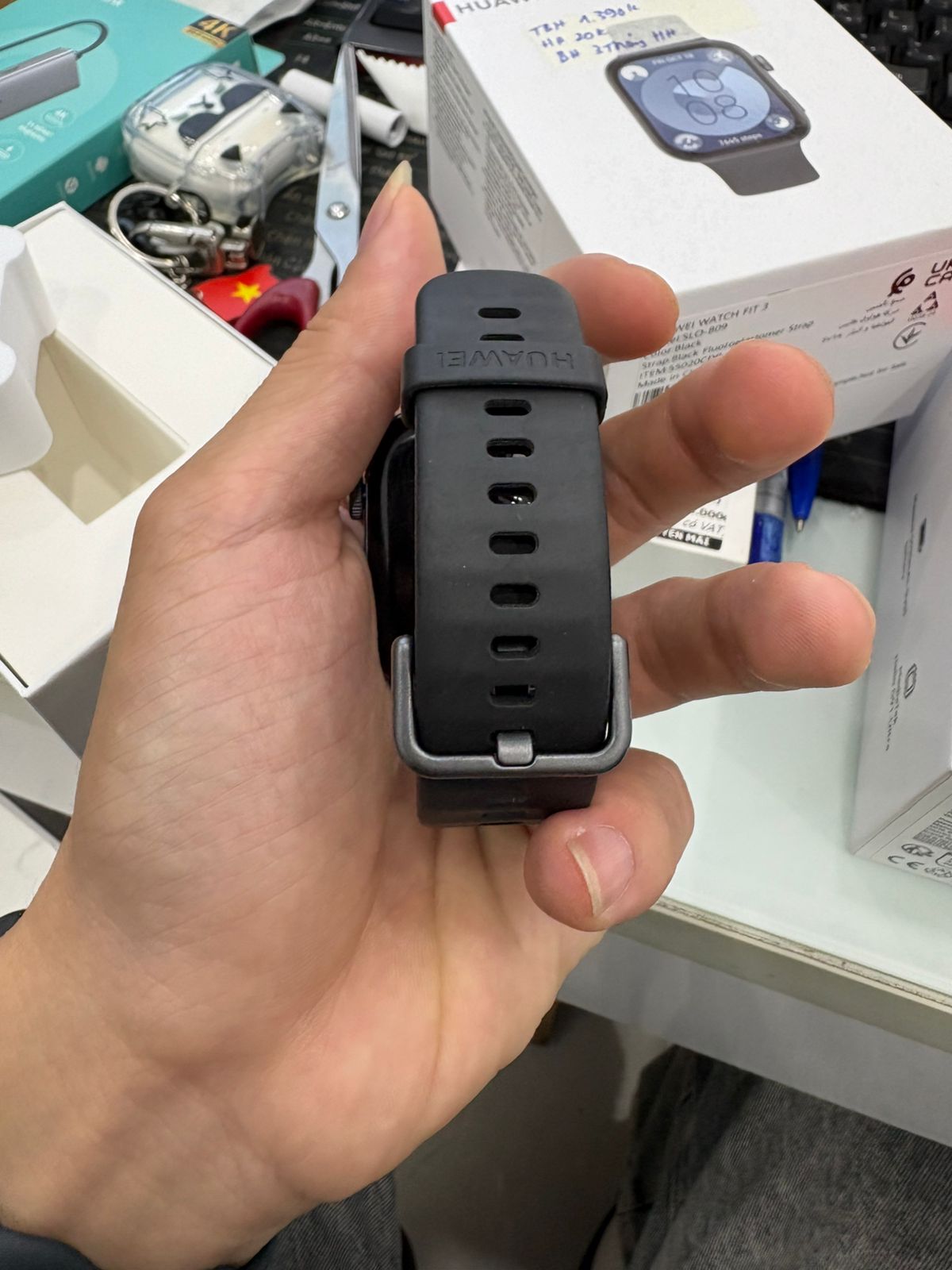 ĐỒNG HỒ THÔNG MINH (WATCH) HUAWEI SLO-B09 FIT 3/ĐEN Black ADU DEMO(6942103118593_DM)