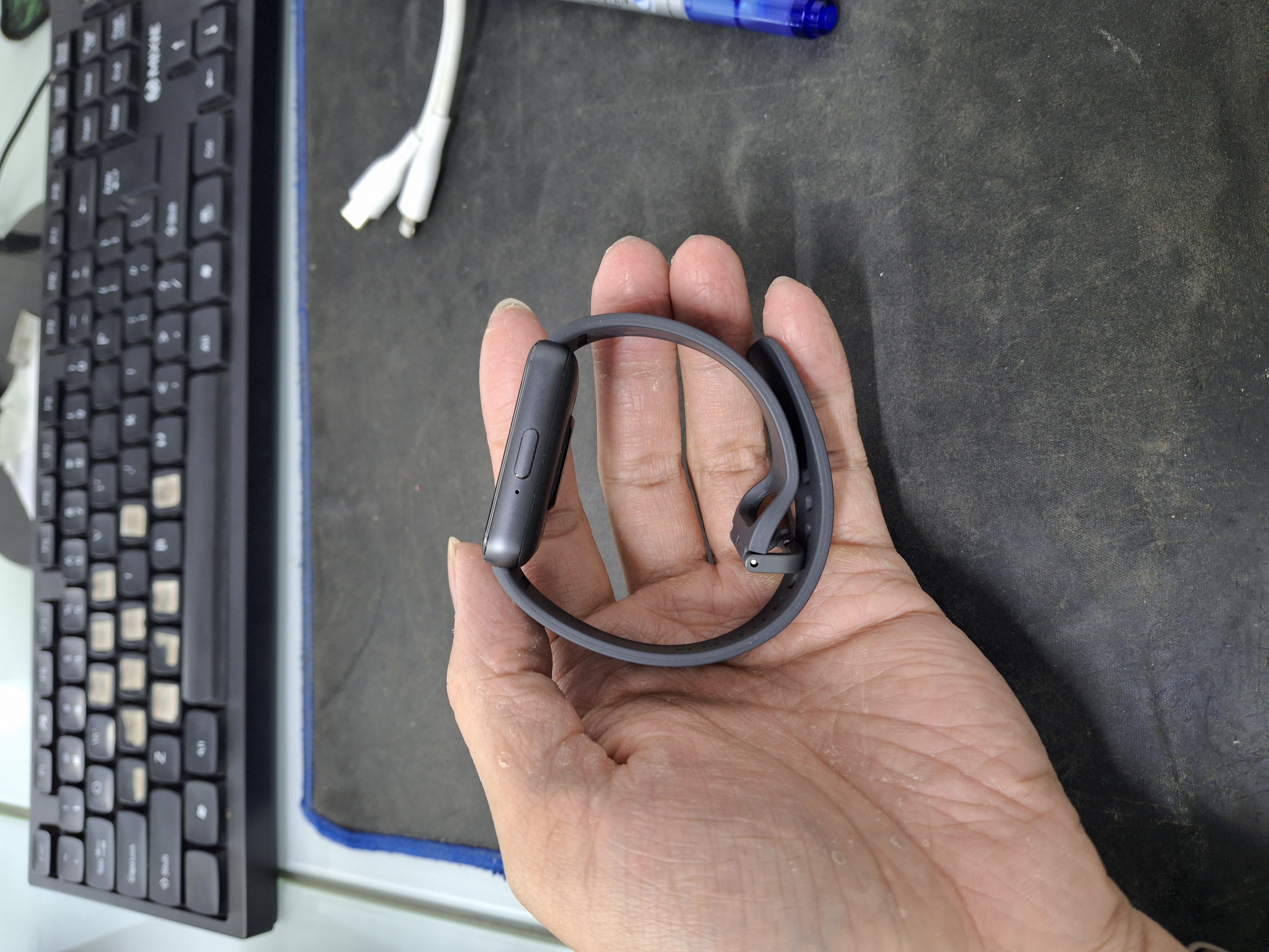 Thiết bị Bluetooth Samsung SM-R390, TN, Galaxy Fit3 - R7AX10HZ35T - 28 Trần Phú