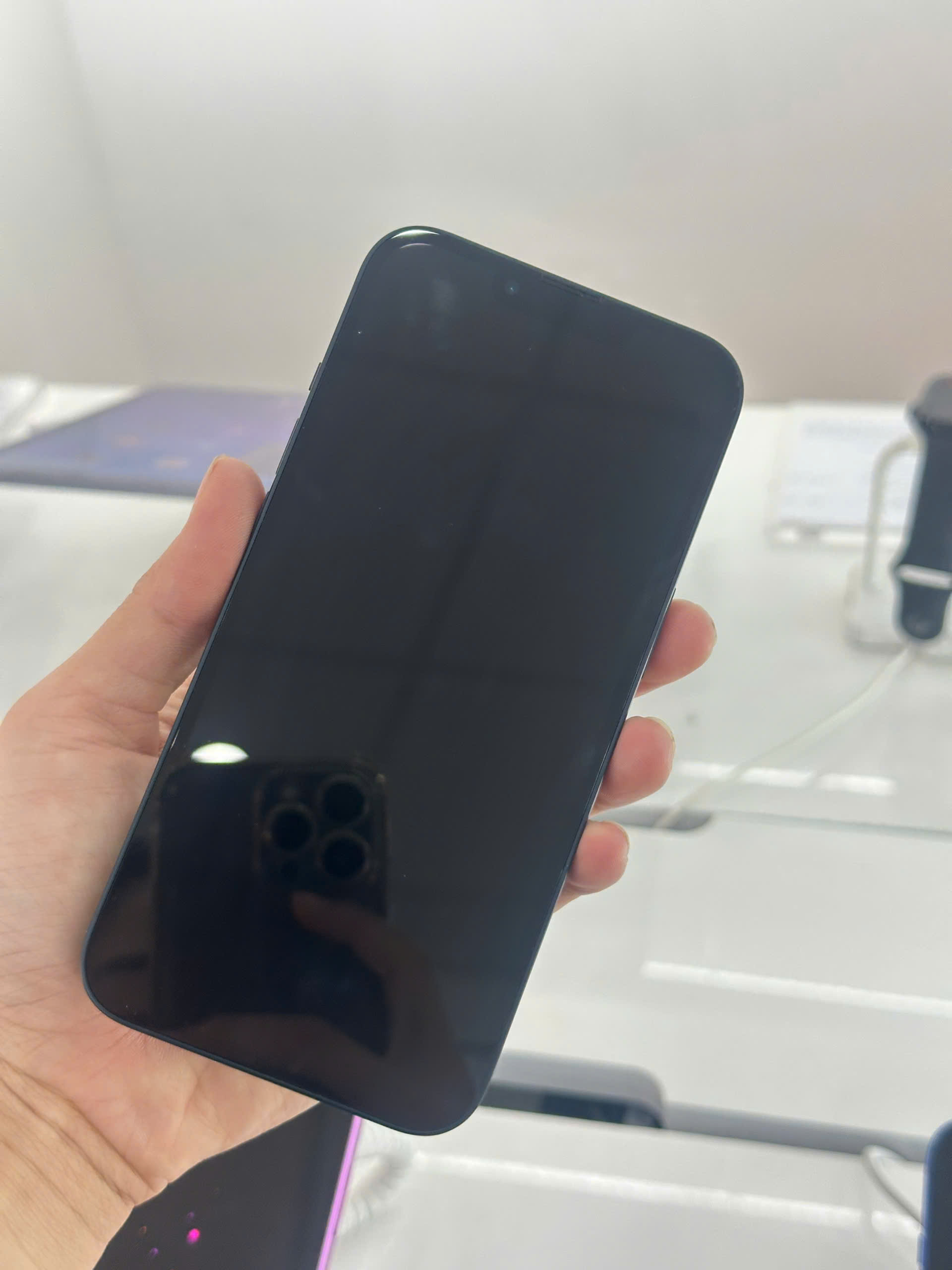 ĐTDĐ Apple iPhone 14 Plus 128GB Black - Cũ 