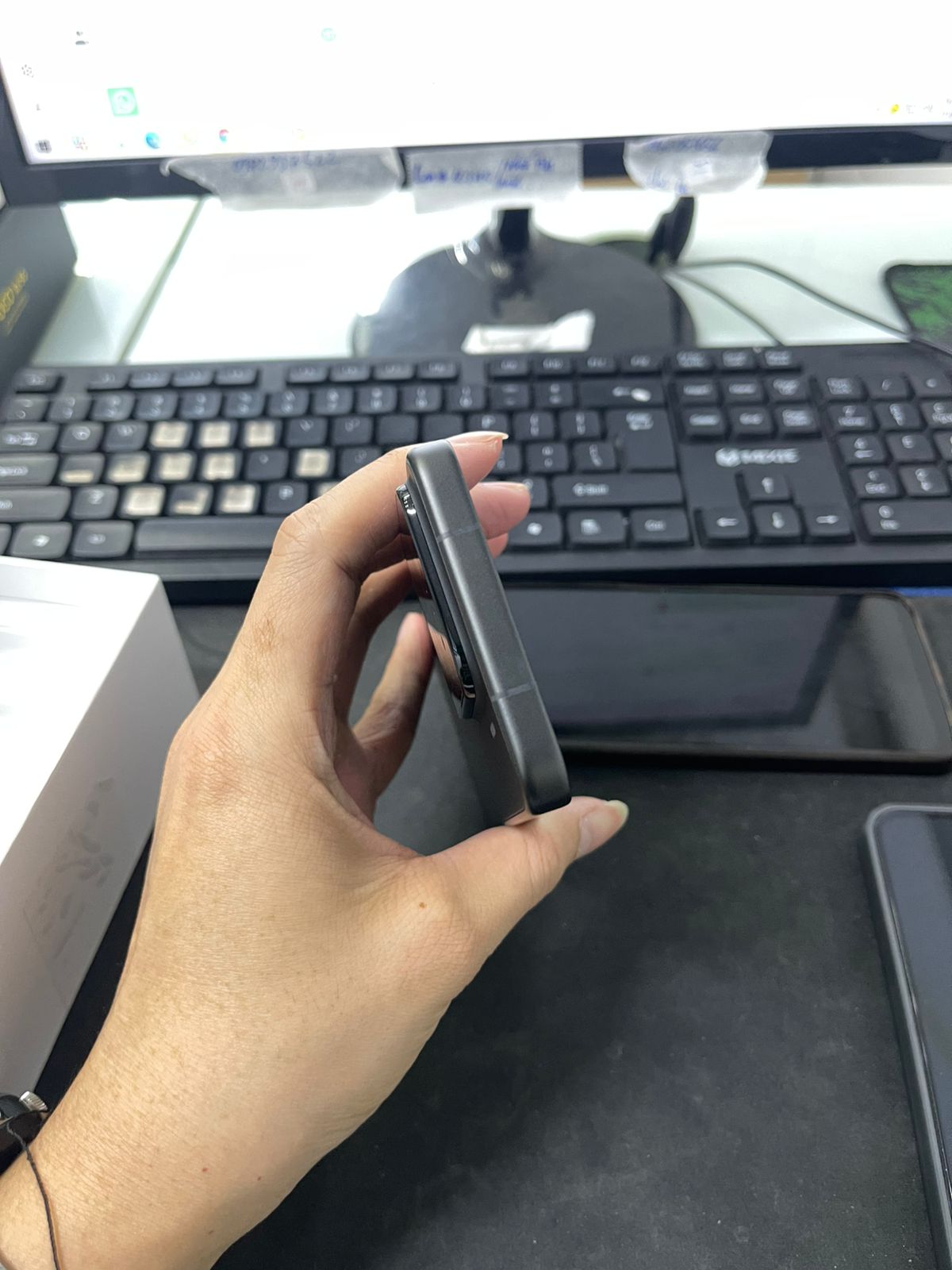 ĐIỆN THOẠI DI ĐỘNG (TEL) XIAOMI 15 6.36/SNAP 8 ELITE/12G/256G/50+50+50MP/32MP/5240mAh (24129PN74G)/ĐEN (6932554433772) -28