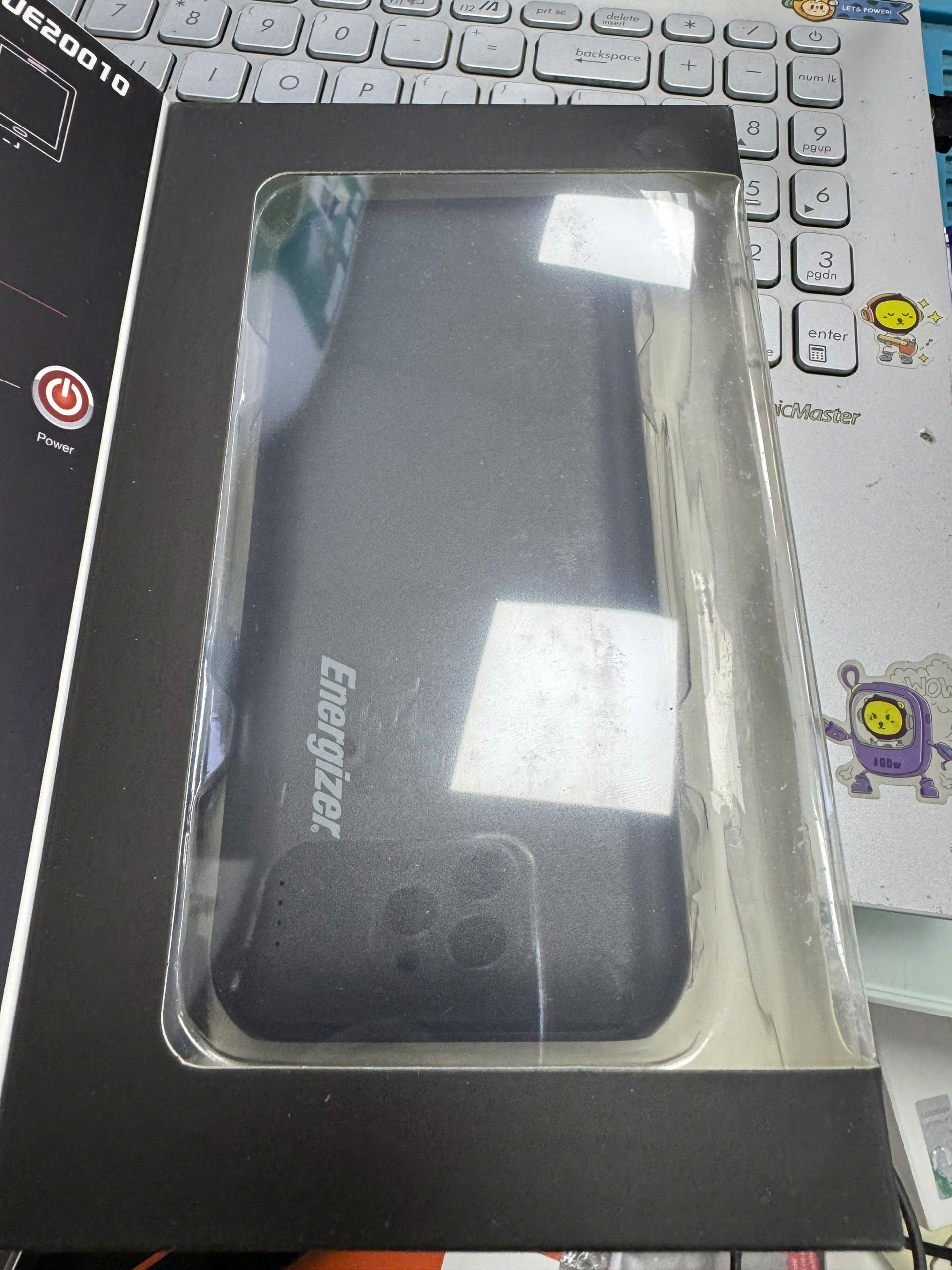 Sạc dự phòng Energizer 20000mAh/3.7V Li-Polymer - UE20010BK 