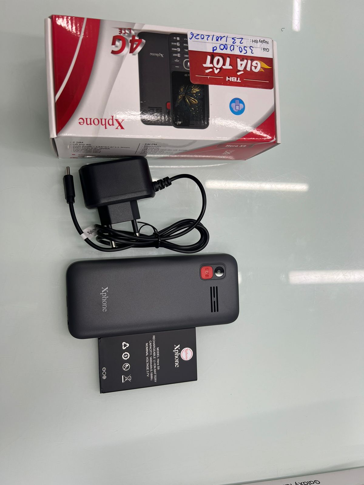 ⁠Điện thoại Xphone Model Hera S9 màu Xám (Grey) - 353716230009767 - XHERAS9XM