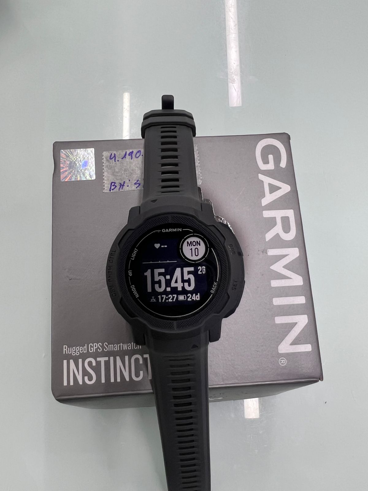 Đồng hồ Garmin EPIX PRO GEN2, 47mm, mặt kính Sapphire, Vỏ Xám Carbon DLC, viền Titanium, Dây Đen/Xám khói