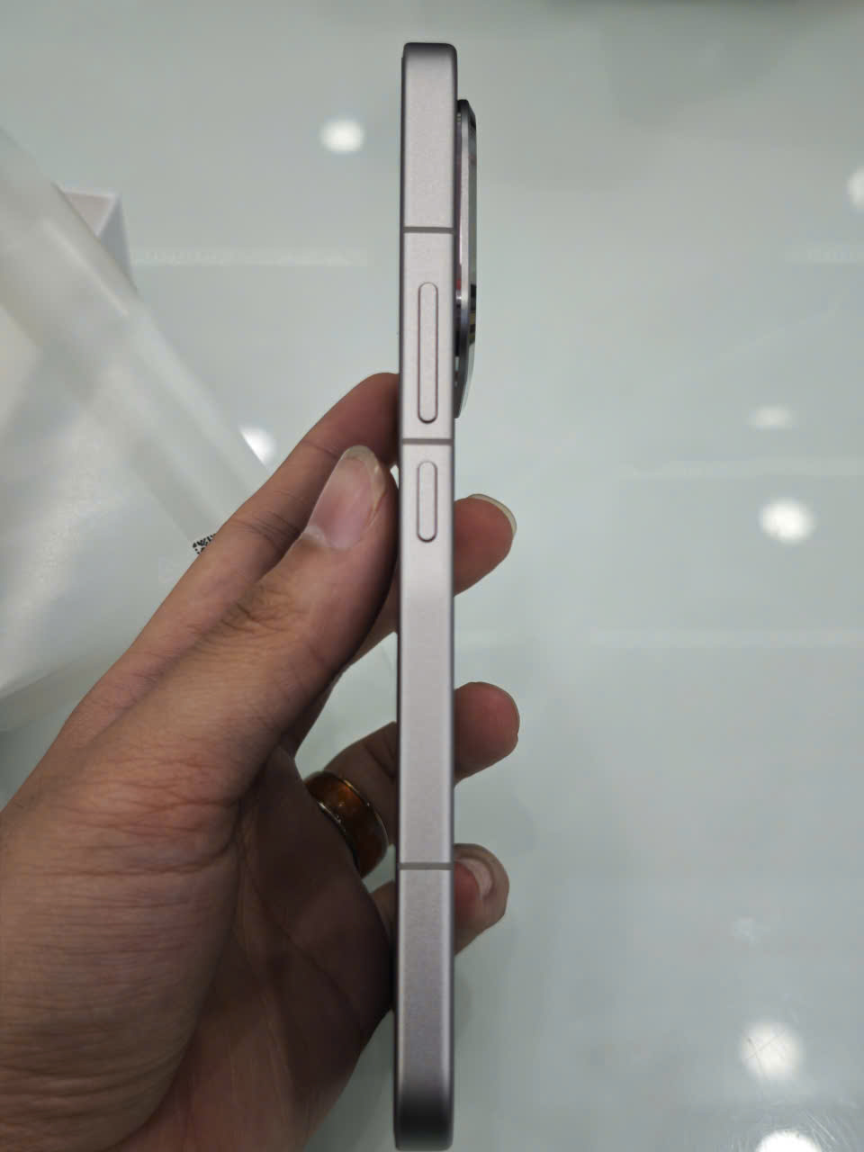 ĐIỆN THOẠI DI ĐỘNG (TEL) XIAOMI 15T PRO 6.83"/MTK D9400+/12G/512G/50+50+12MP/32MP/5500mAh (2506BPN68G)/XÁM