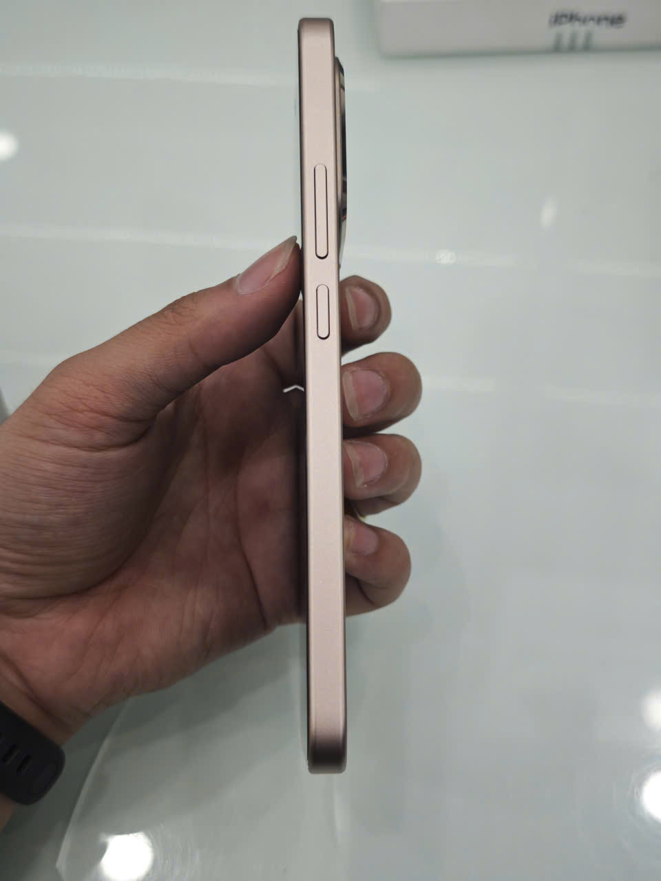 ĐIỆN THOẠI DI ĐỘNG (TEL) XIAOMI 15T 6.83"/MTK D8400 Ultra/12G/512G/50+50+12MP/32MP/5500mAh (25069PTEBG)/VÀNG