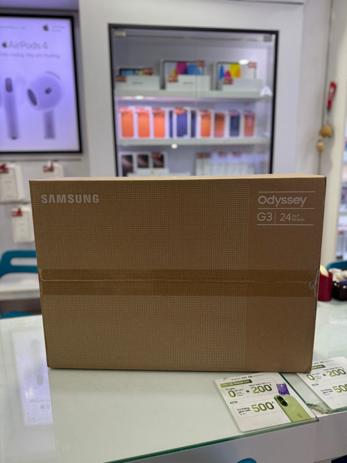 Màn hình vi tính Samsung LS24DG302EEXXV