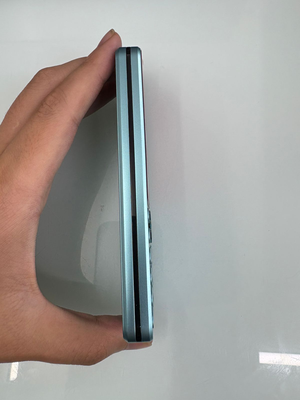 Điện thoại di động Itel it9211