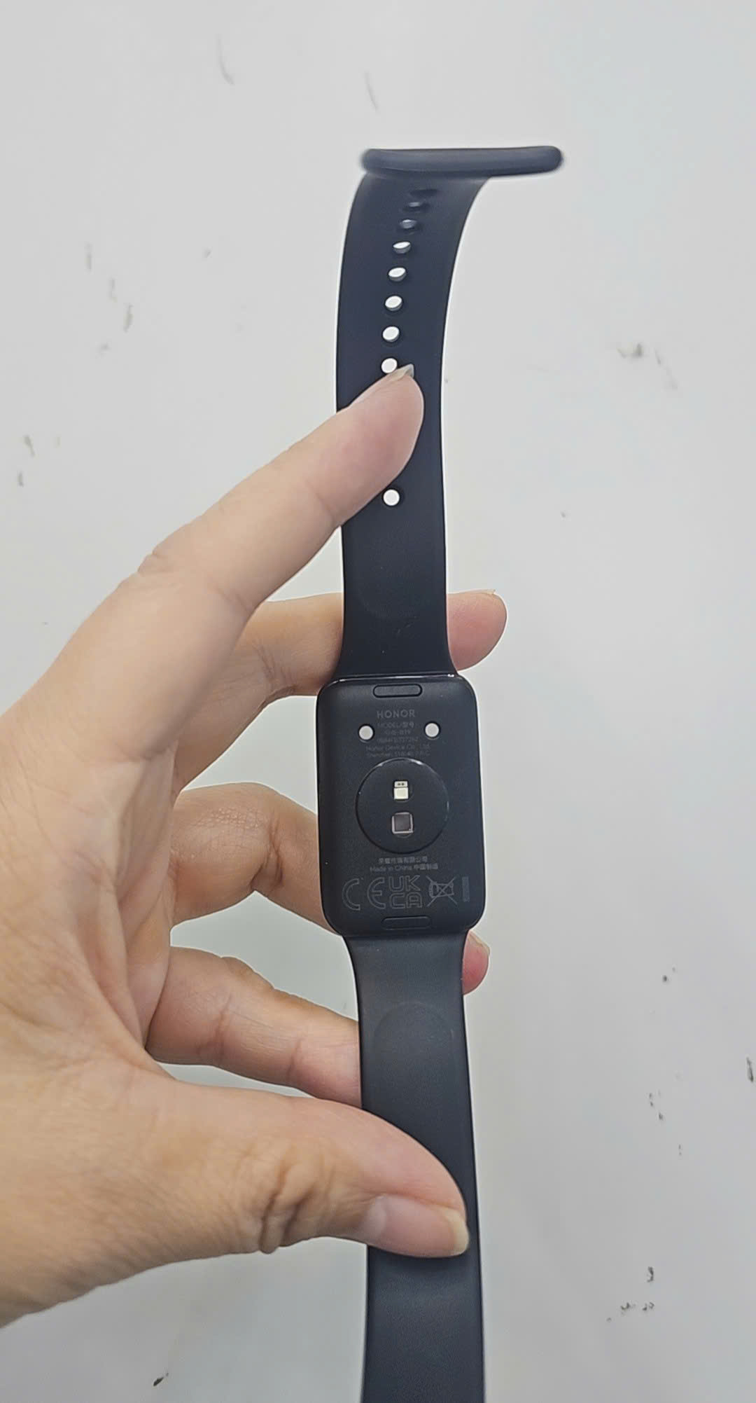 Vòng đeo tay thông minh Honor Band 9 Đen (Black)_RHE-B19BLK - Cũ