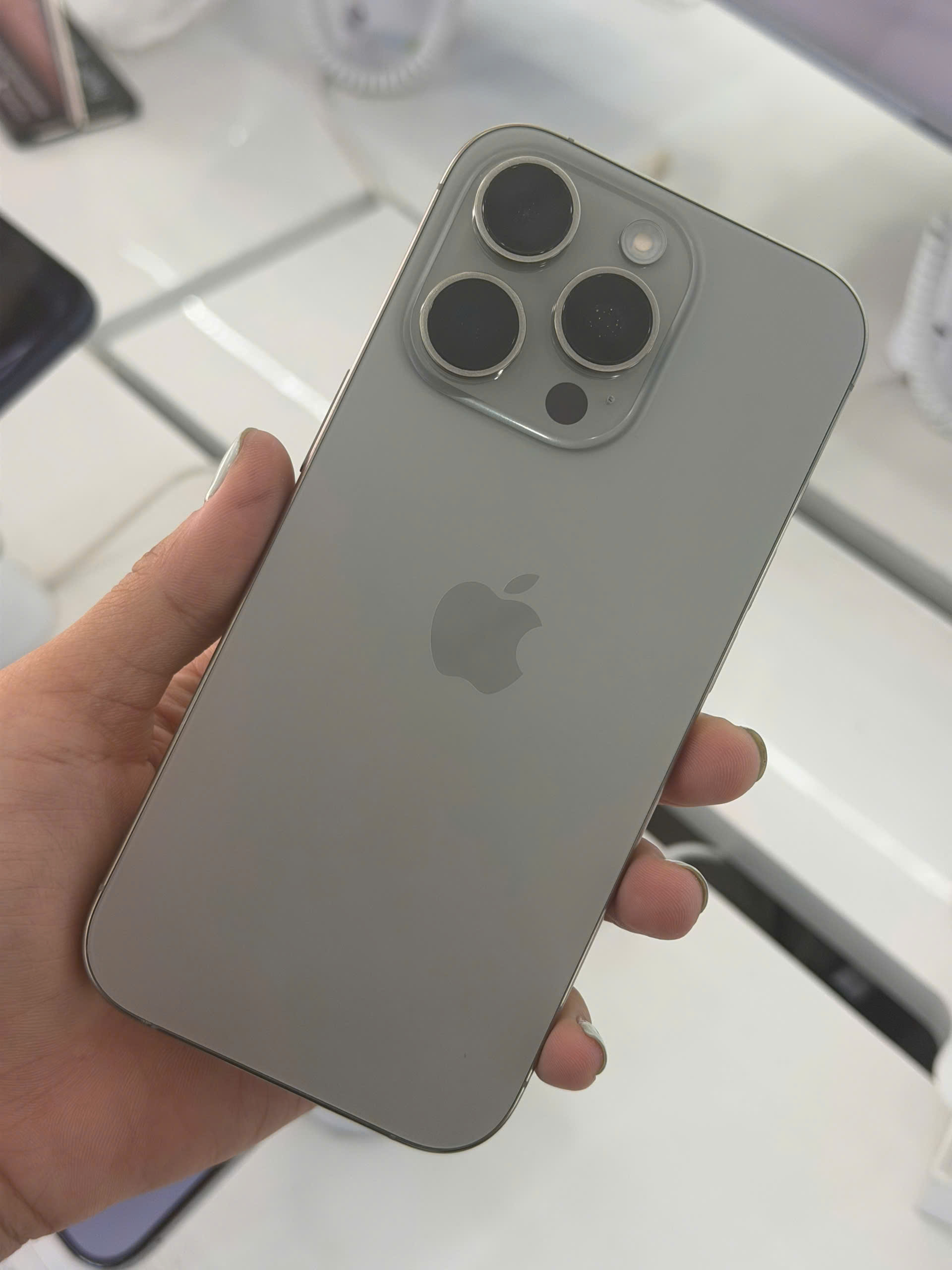  ĐTDĐ Apple iPhone 16 Pro Natural 256GB_3N754VN/A - TBH