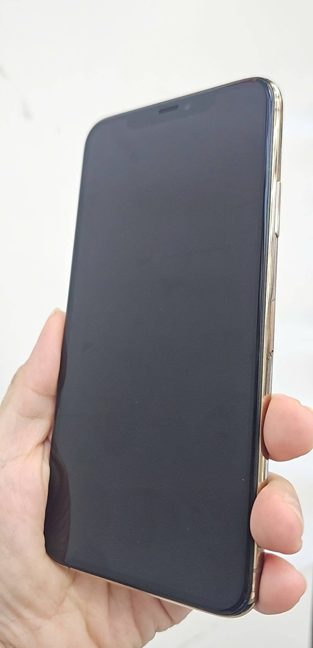 Iphone 11 Pro Max 256GB Cũ - Gold