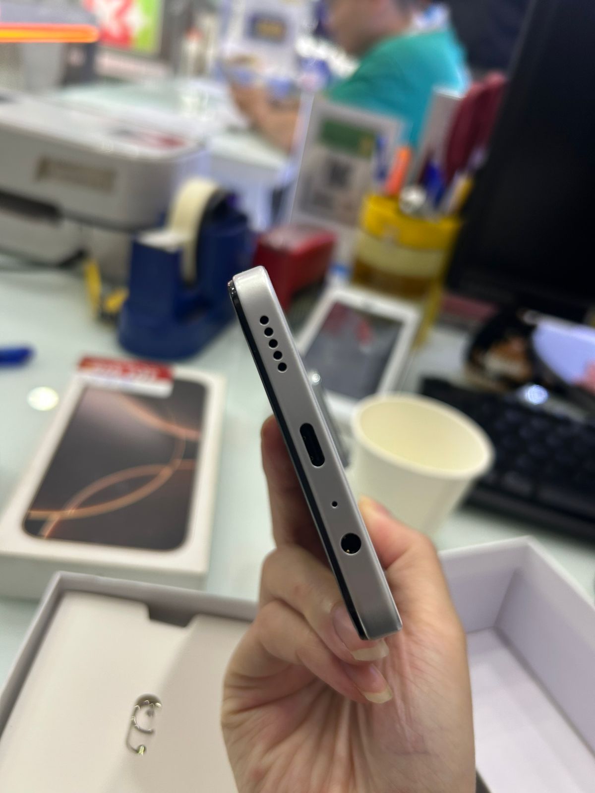 Điện thoại thông minh Honor X7c (8+256GB) Trắng (Moonlight White)_ALT-LX2WHI_TN - 863760071877083 - LX2WZTN