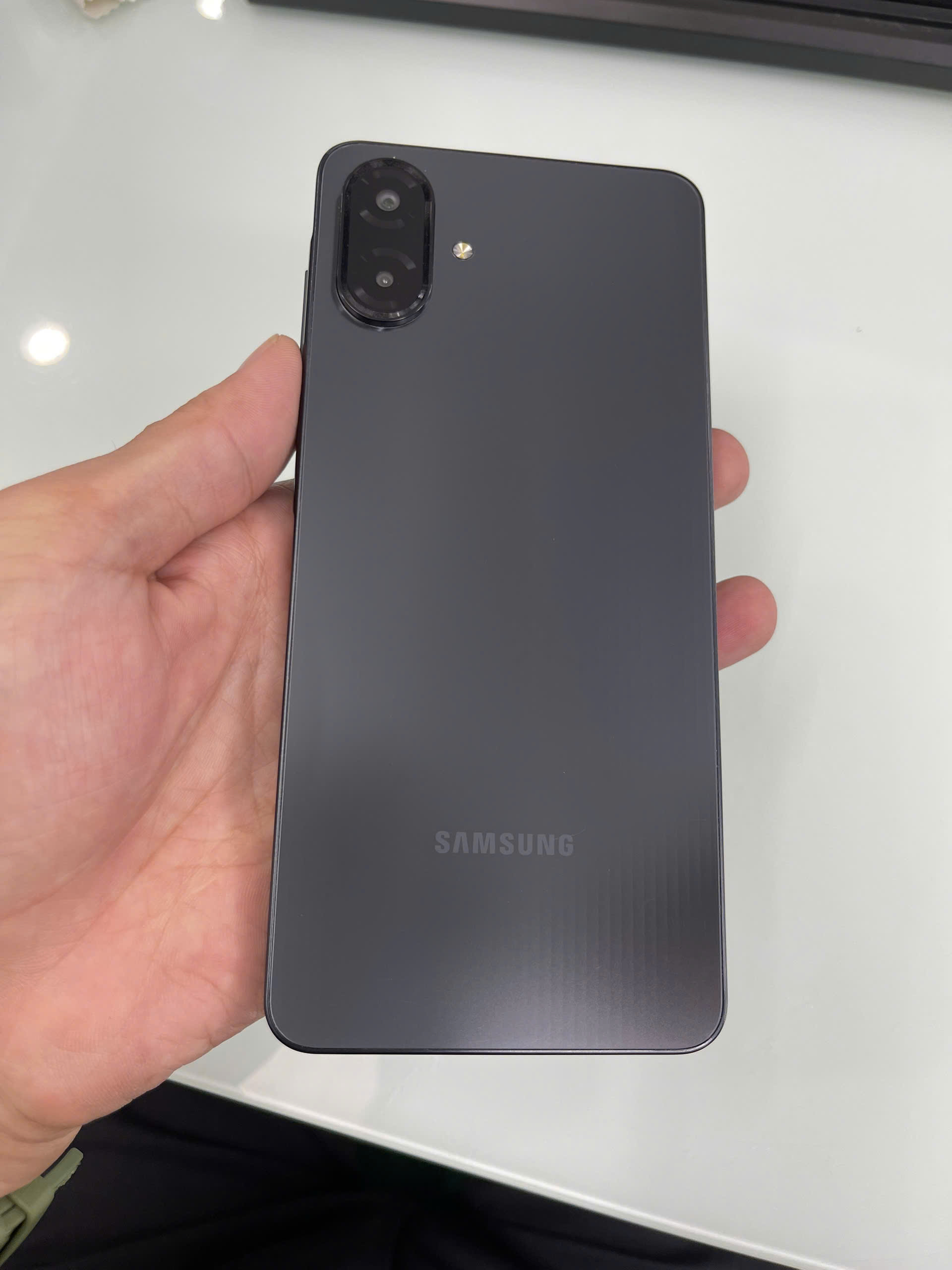 ĐTDĐ Samsung Samsung A07 4G, Samsung SM-A075F/DS,4+128, Đen - 355761227420872 - A075FZKGXXV