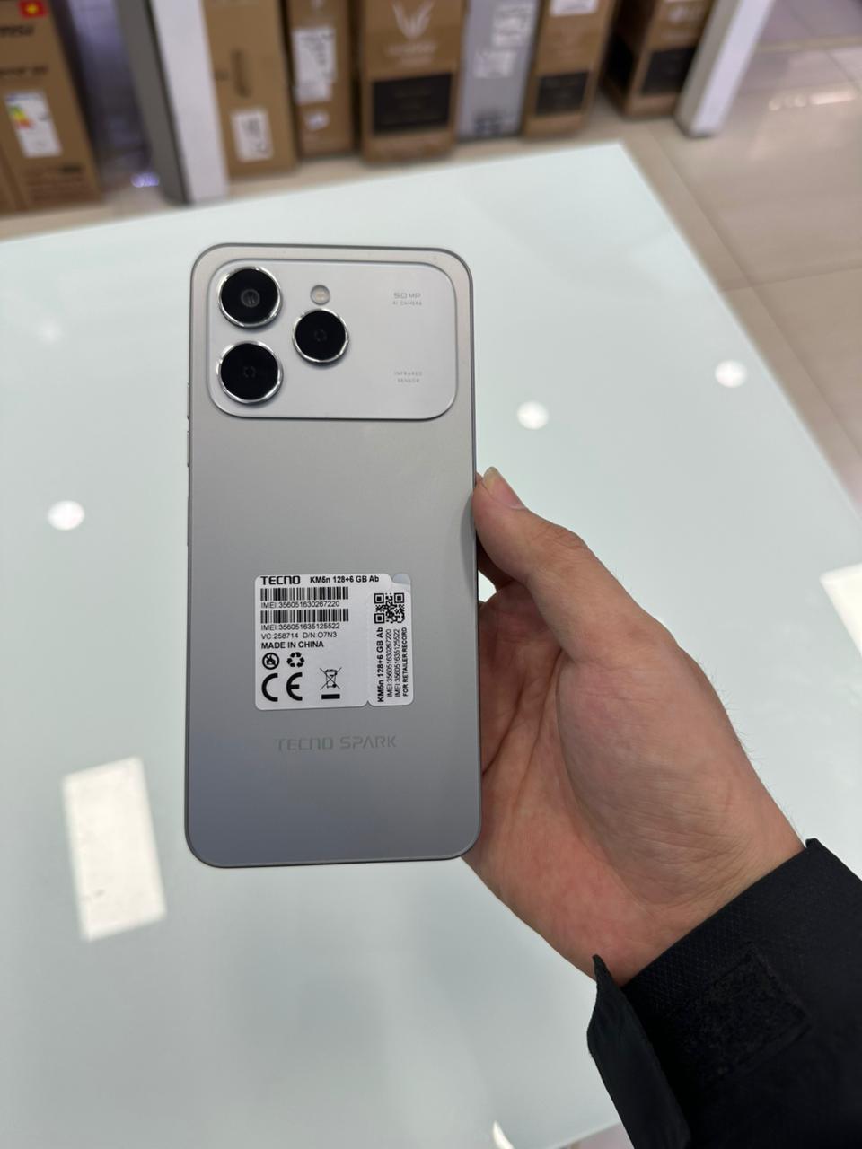 Điện thoại di động Tecno KM5n (Tecno Spark 40)/ Titanium Grey