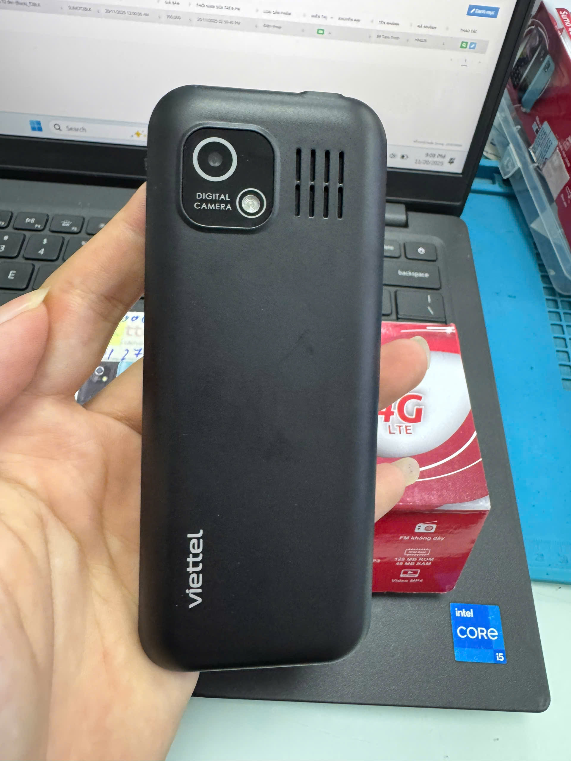 Điện thoại di động Sumo 4G T2 đen (Black)_T2BLK 