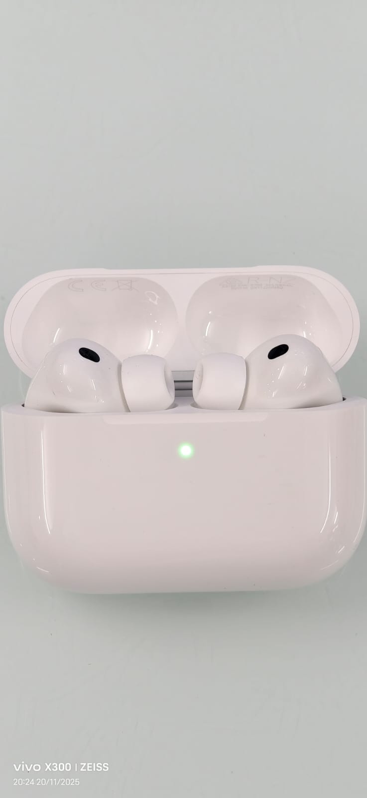 Tai nghe Bluetooth Apple AirPods Pro 3 - Cũ