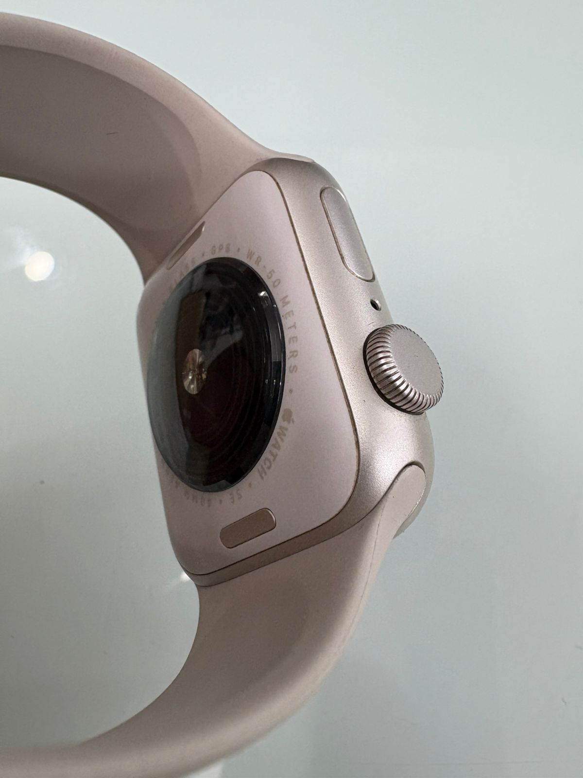 Apple Watch SE 2022 GPS 40mm Starlight Aluminium Case Only 